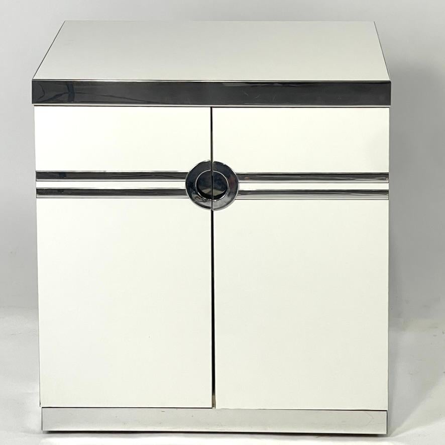 1970s / 1980s Postmodern Deco twist Pierre Cardin Nightsatnds in White & Chrome For Sale 2