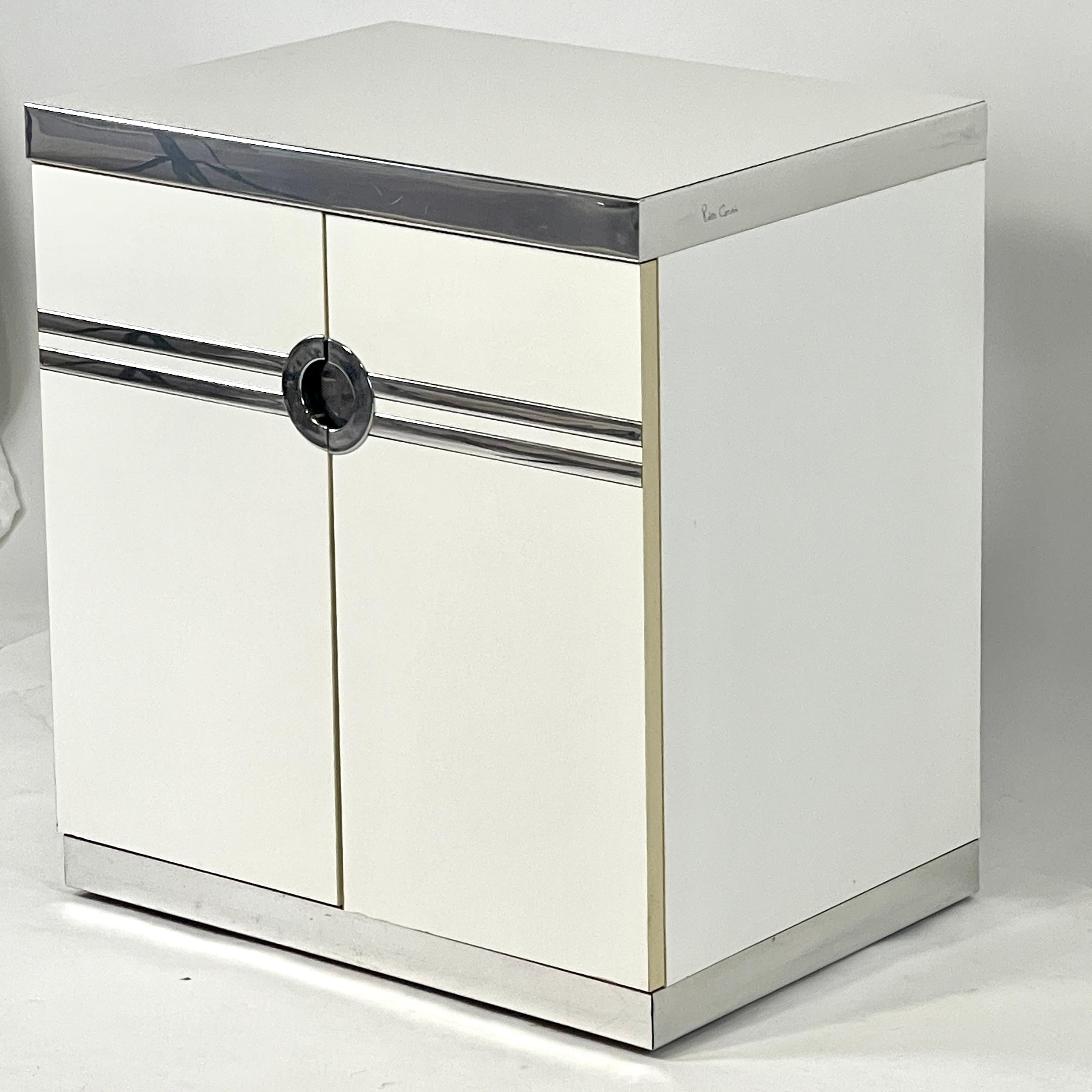 1970s / 1980s Postmodern Deco twist Pierre Cardin Nightsatnds in White & Chrome For Sale 3