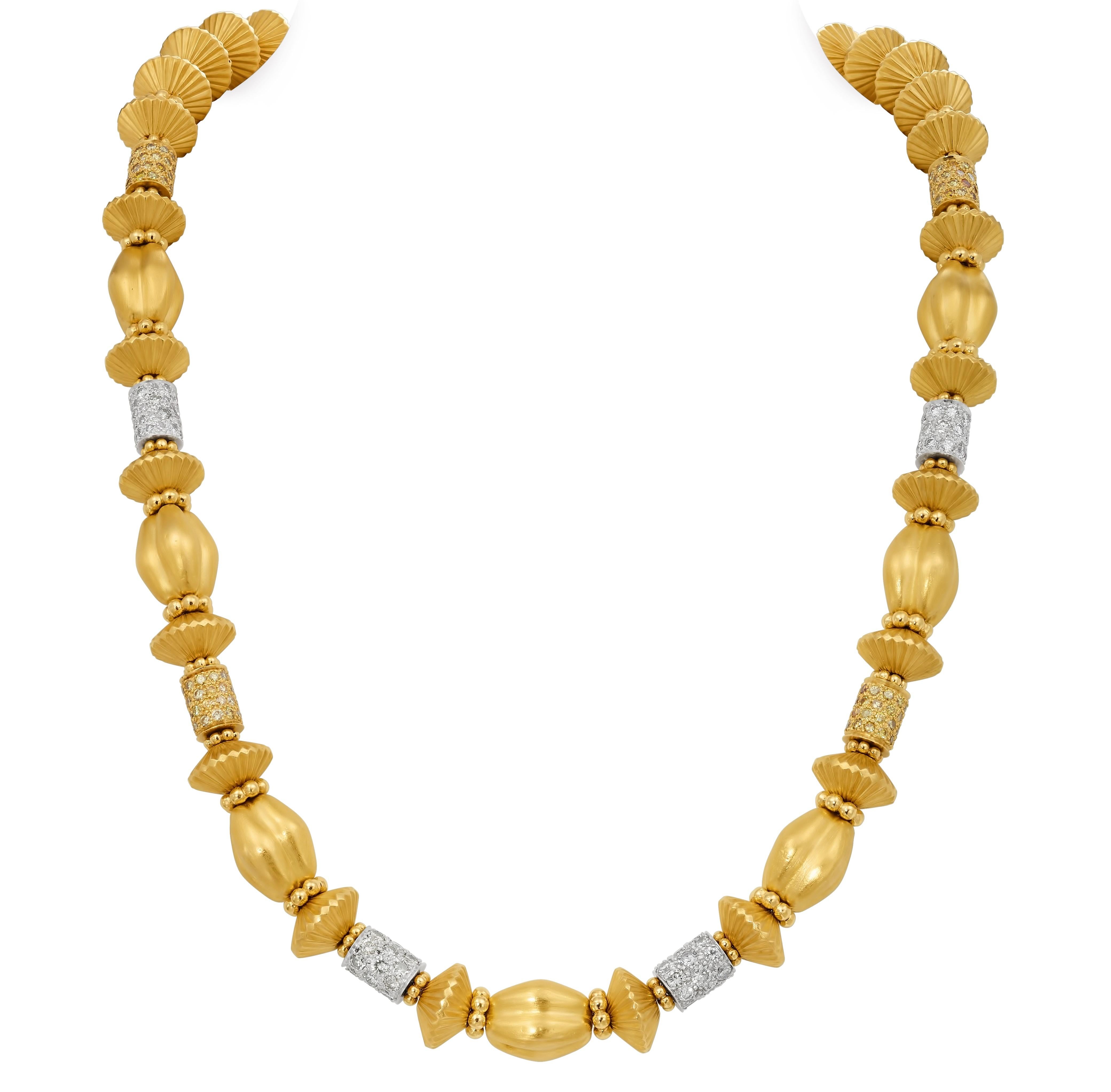 Modern 1970s 22k Yellow Gold Yellow & White Diamond Rondel Necklace For Sale