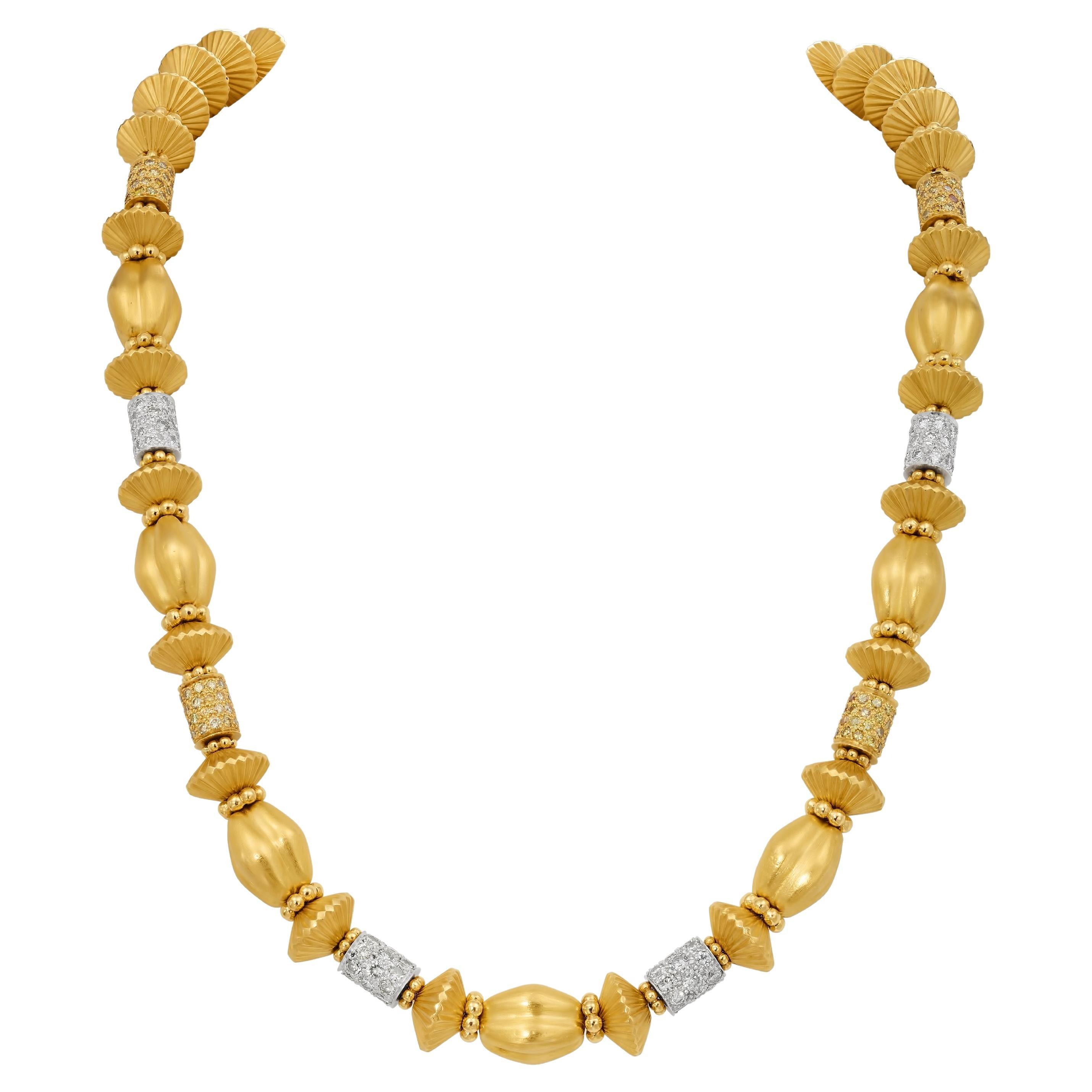 1970s 22k Yellow Gold Yellow & White Diamond Rondel Necklace For Sale