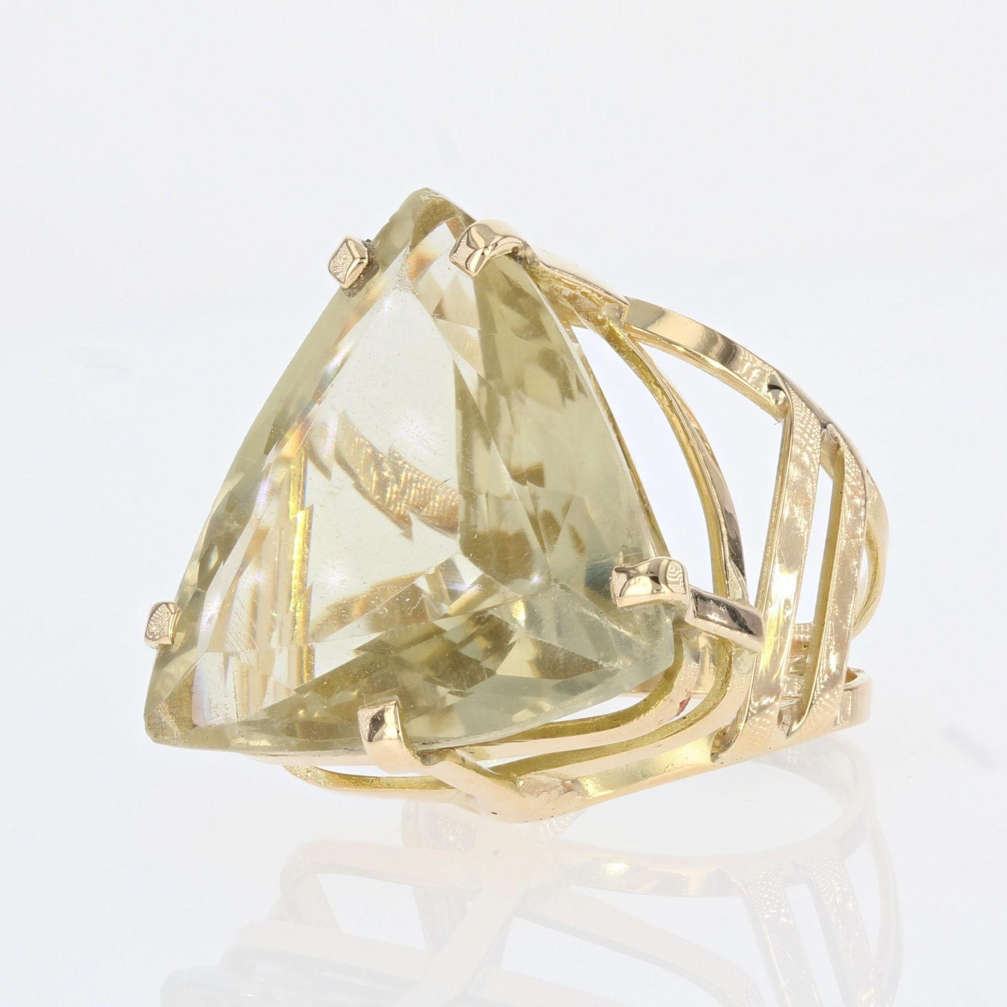 Retro 1970s 23 Carat Quartz Lemon 18 Karat Yellow Gold Setting Cocktail Ring For Sale