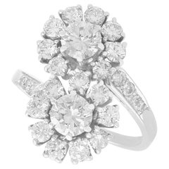 Bague torsadée en or blanc et diamants de 2,40 carats, années 1970