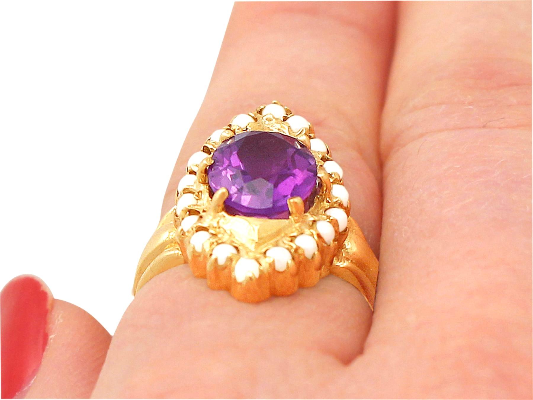 1970s, 2.51 Carat Amethyst and Seed Pearl Yellow Gold Cocktail Ring For Sale 5