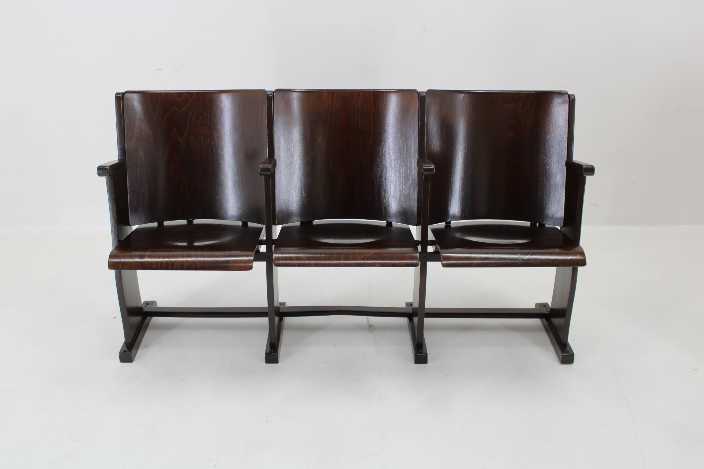 1970s 3-Seater Cinema Bench by TON, Czechoslovakia In Good Condition In Praha, CZ
