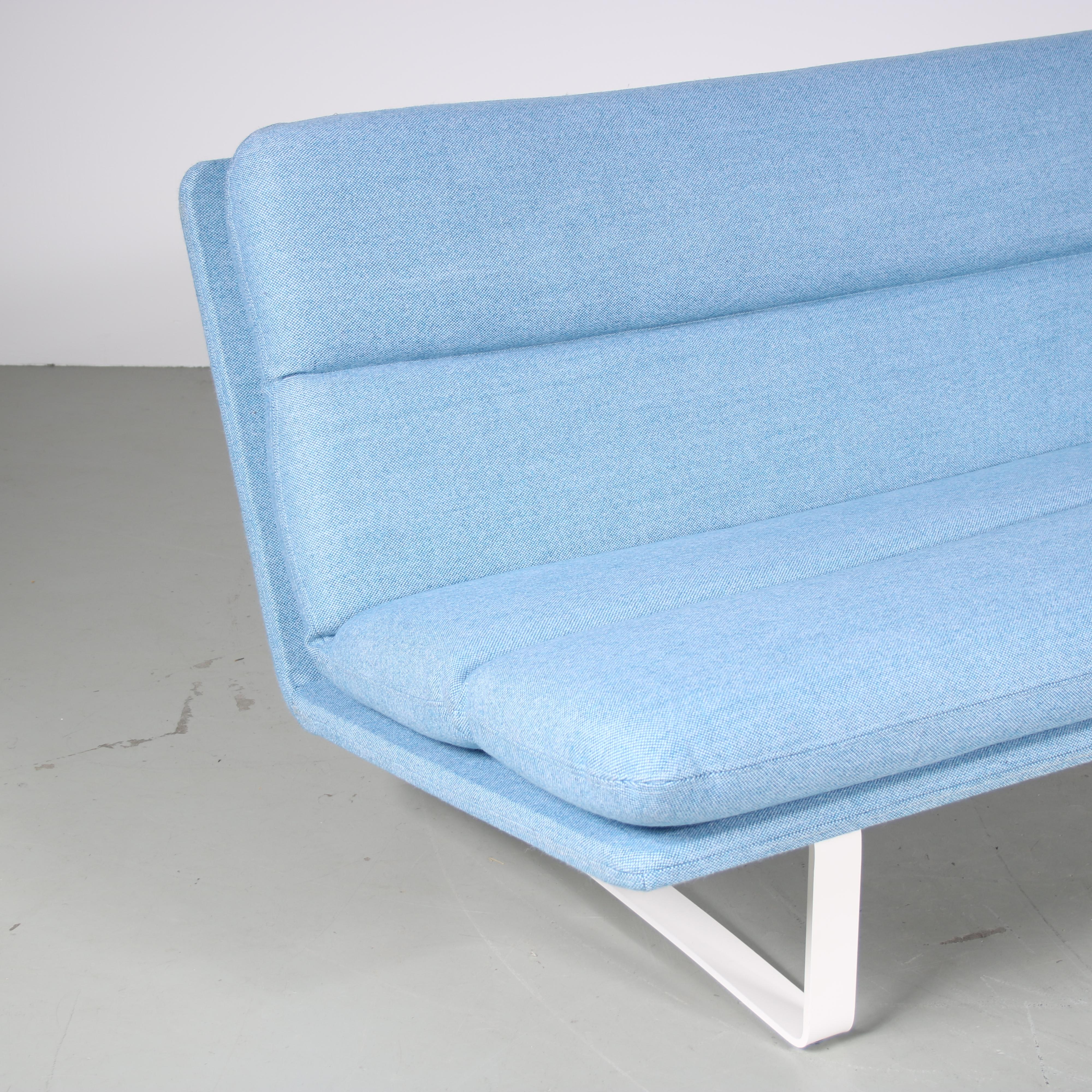 1970er 3-Sitzer-Sofa von Kho Liang Ie für Artifort, Niederlande im Zustand „Gut“ im Angebot in Amsterdam, NL