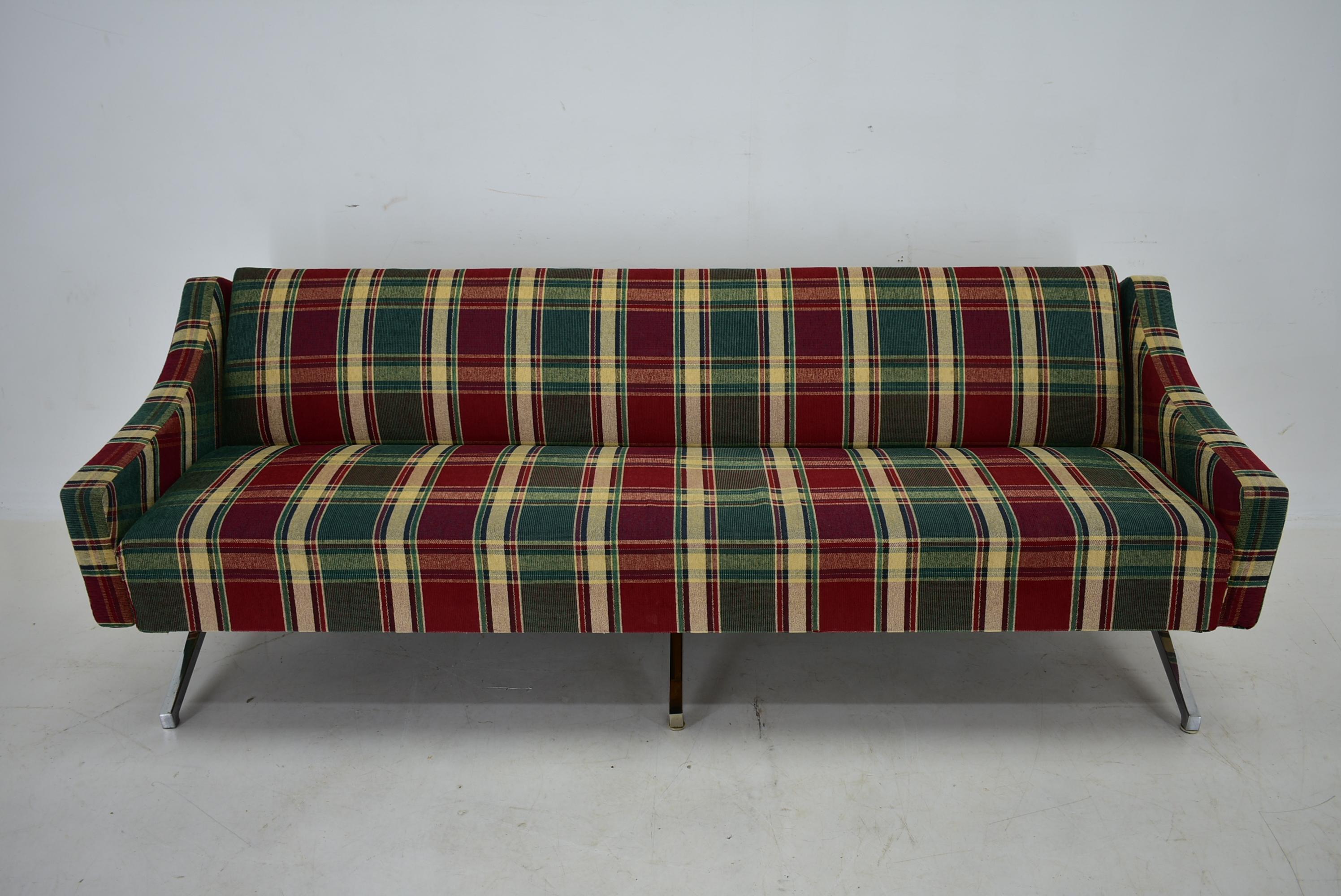 1970er 3-Sitzer Sofa, Tschechoslowakei im Angebot 6