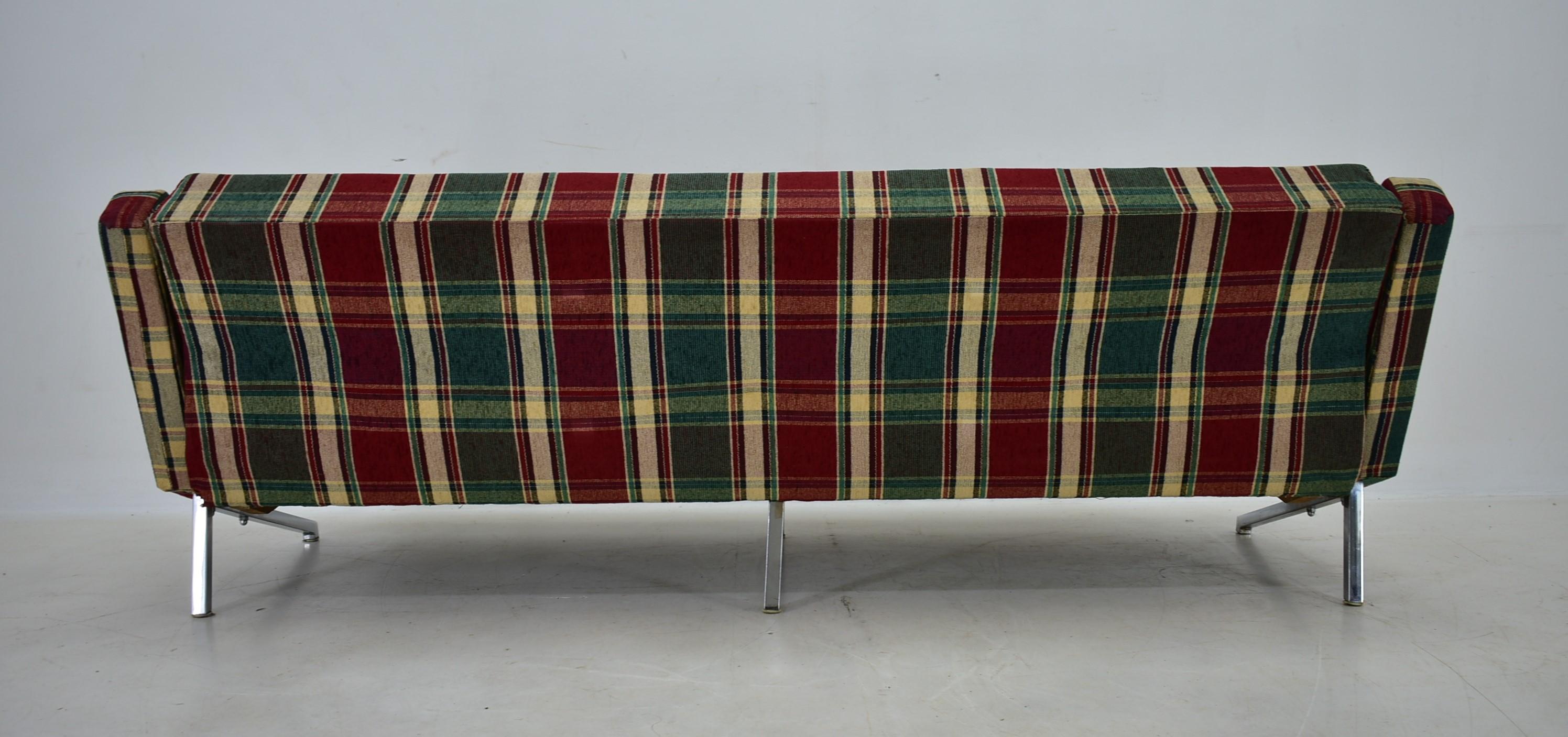 1970er 3-Sitzer Sofa, Tschechoslowakei im Angebot 11