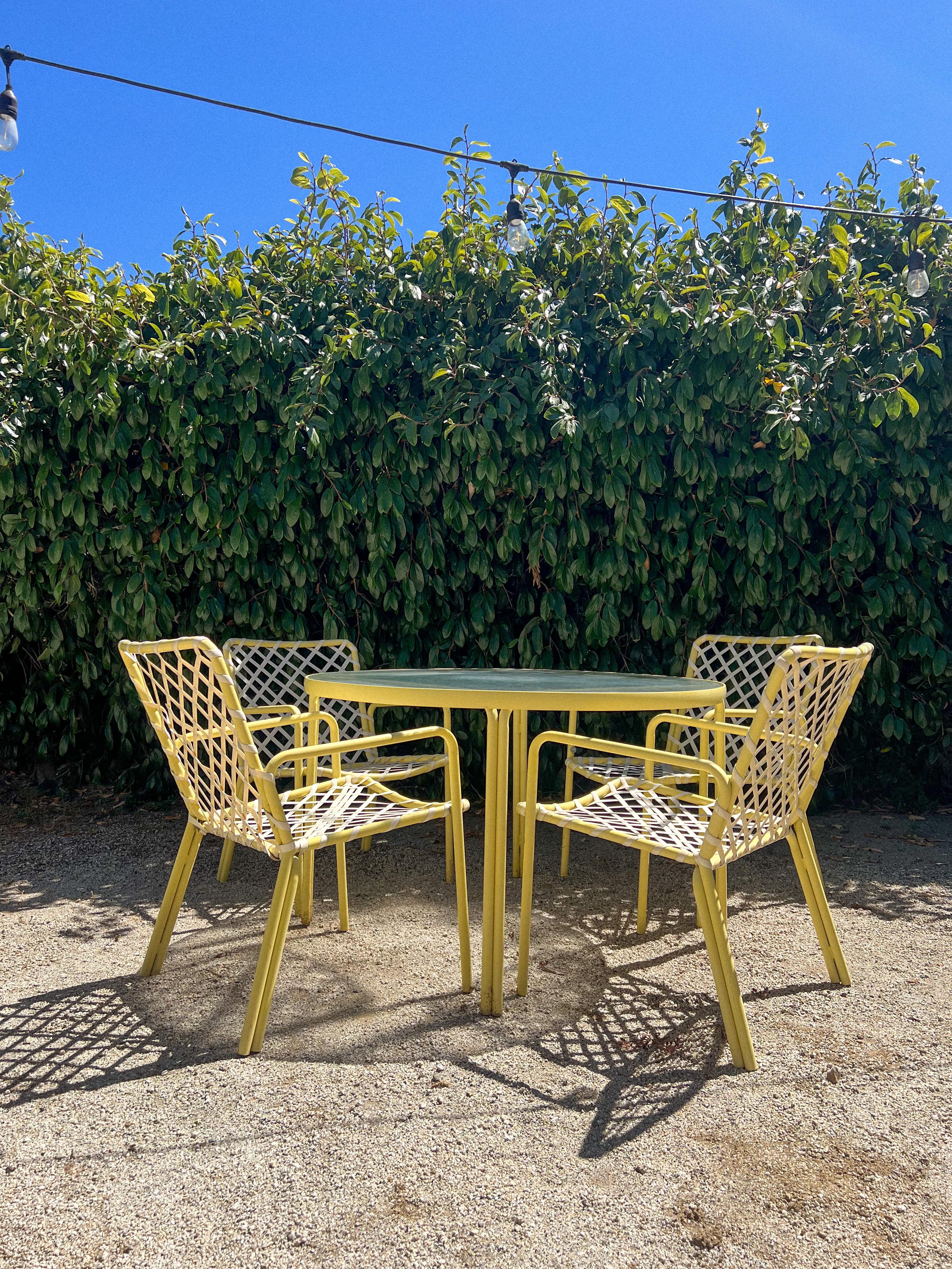 Aluminum 1970s 5-Piece Brown Jordan Tamiami Patio Set For Sale