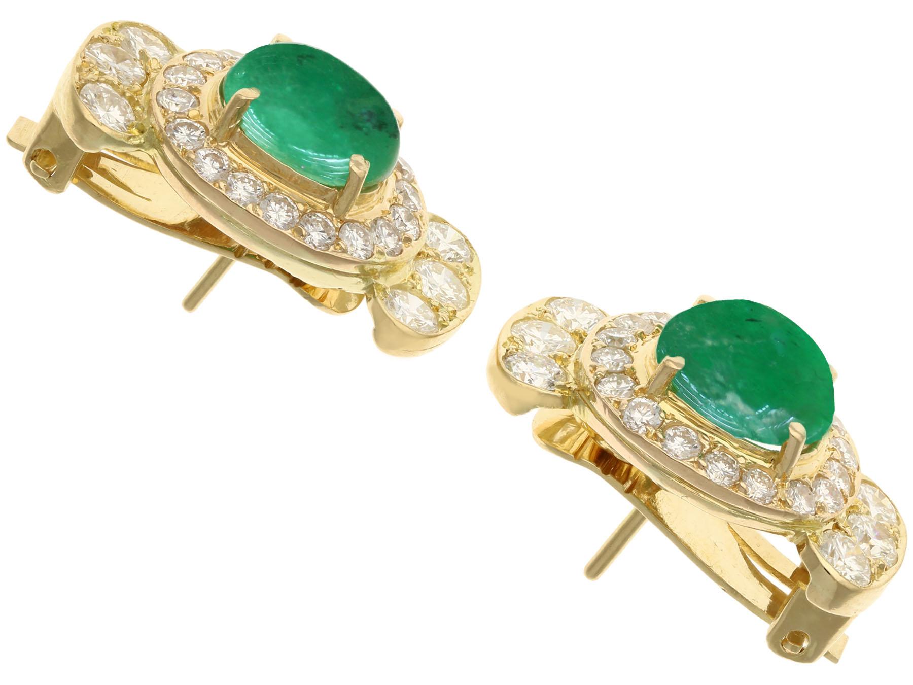 1970s 5.86 Carat Emerald and 4.32 Carat Diamond Yellow Gold Earrings In Excellent Condition In Jesmond, Newcastle Upon Tyne