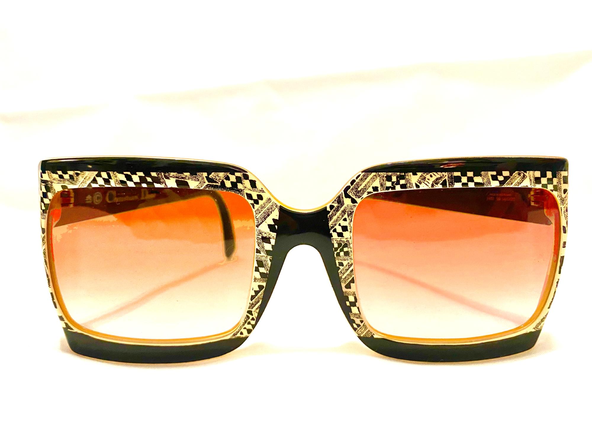 小物 Christian Dior Vintage Sunglasses 80s 1980s Christian Dior Collector Oversized Sunglasses Black Gold