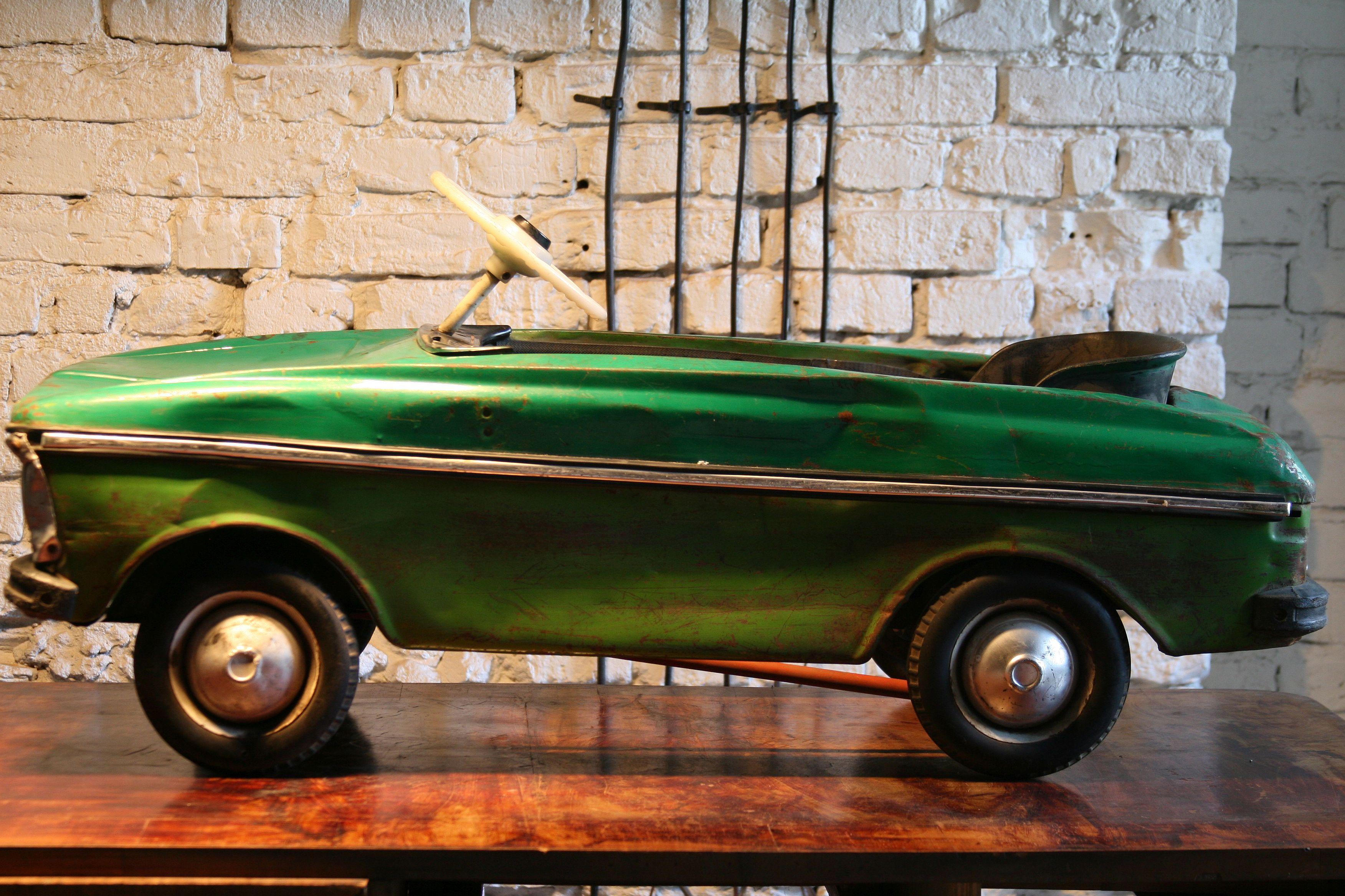 1970s pedal car