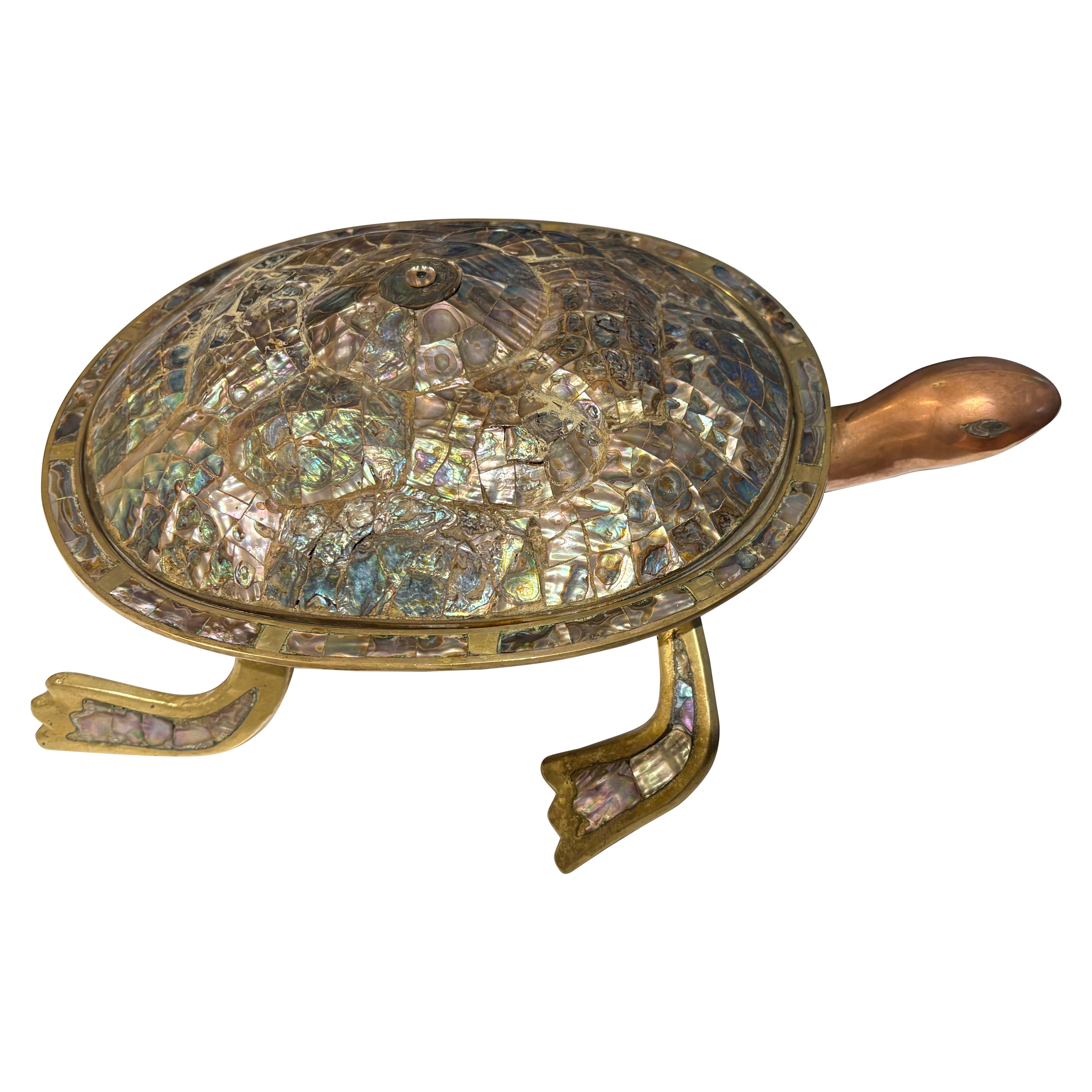 1970s. Abalone shell and brass turtle box For Sale