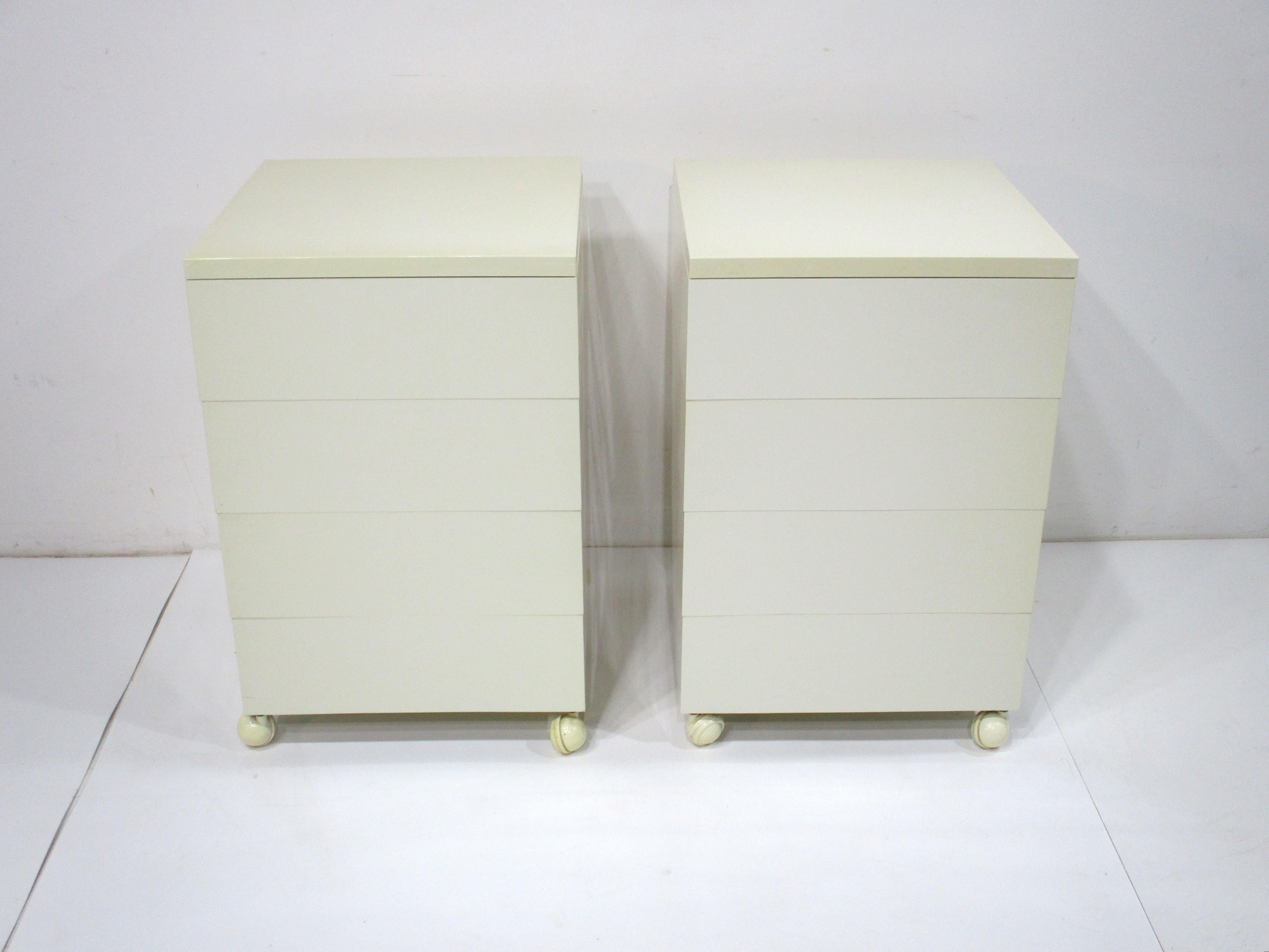 1970's ABS Space Age Nightstands by Castelli for Kartell  For Sale 3
