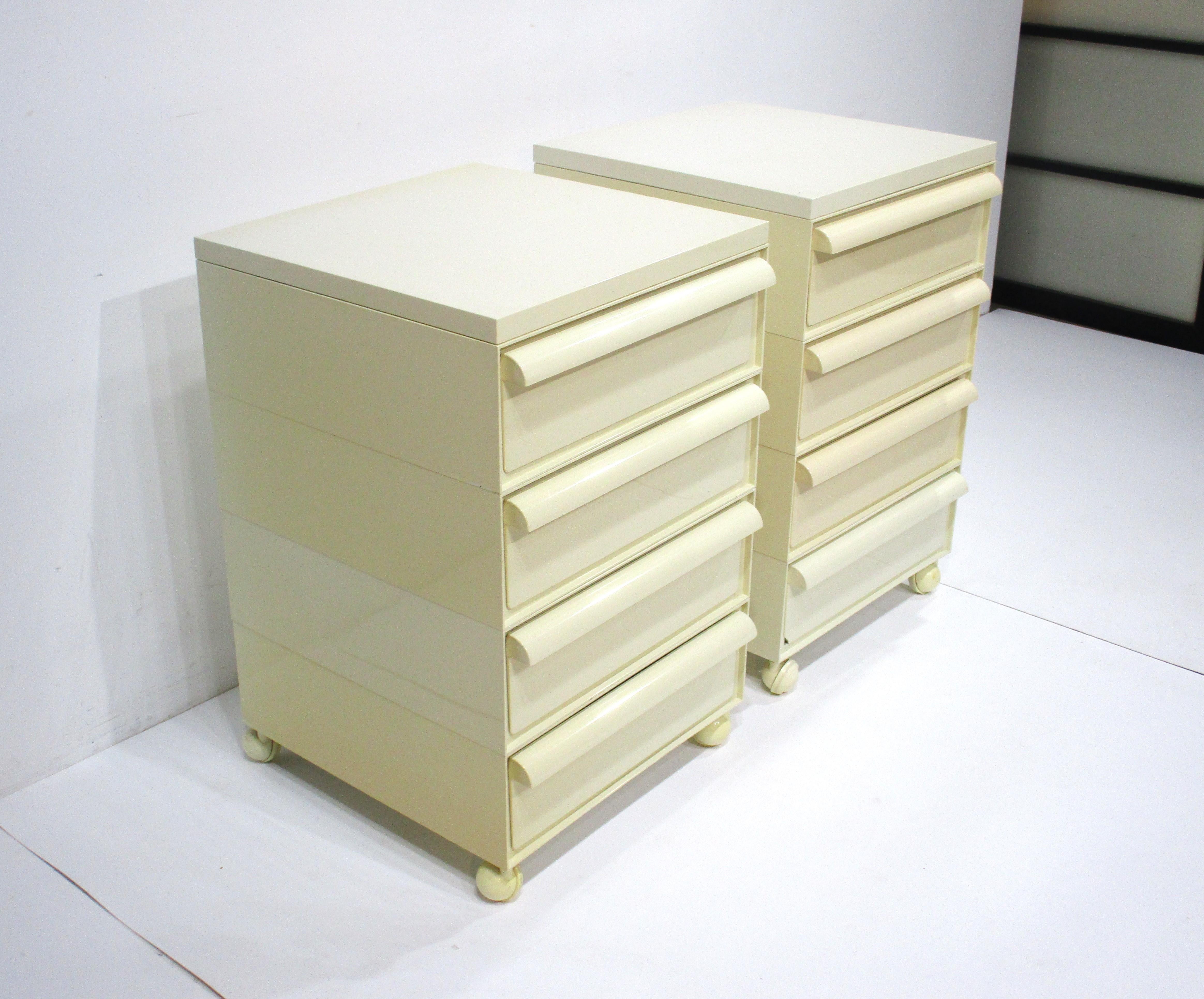 Italian 1970's ABS Space Age Nightstands by Castelli for Kartell  For Sale