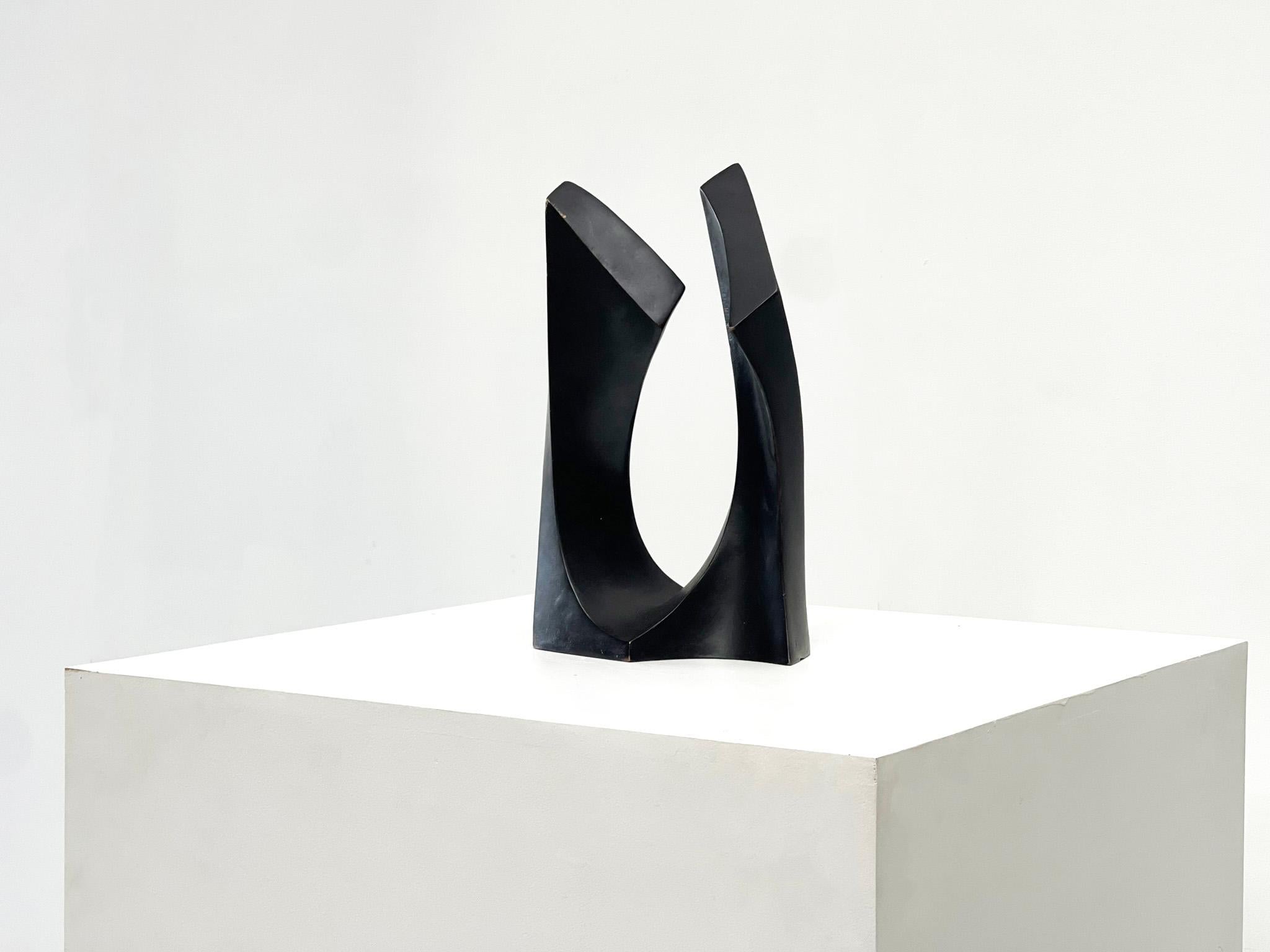 1970's abstract black bronze sculpture In Excellent Condition In Nijlen, VAN