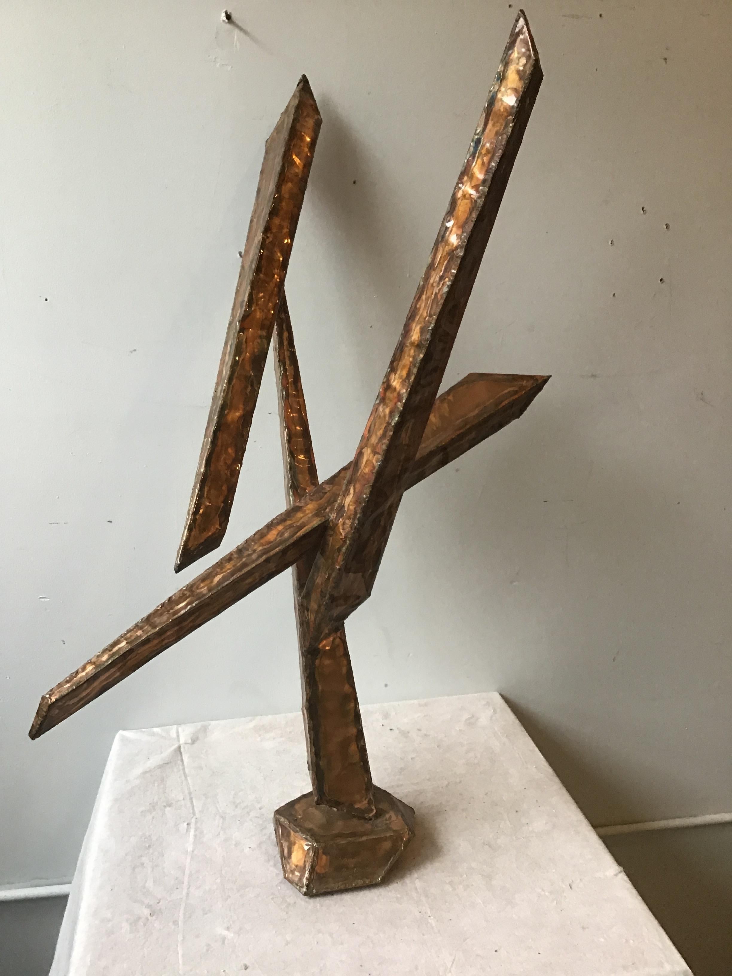 Brutalisme Sculpture abstraite de plateau de table en cuivre des années 1970 en vente