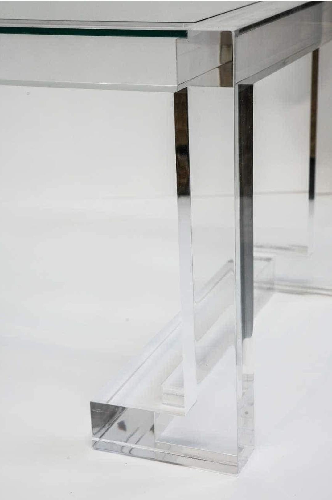 Post-Modern 1970s Acrylic and Glass Coffee Table For Sale