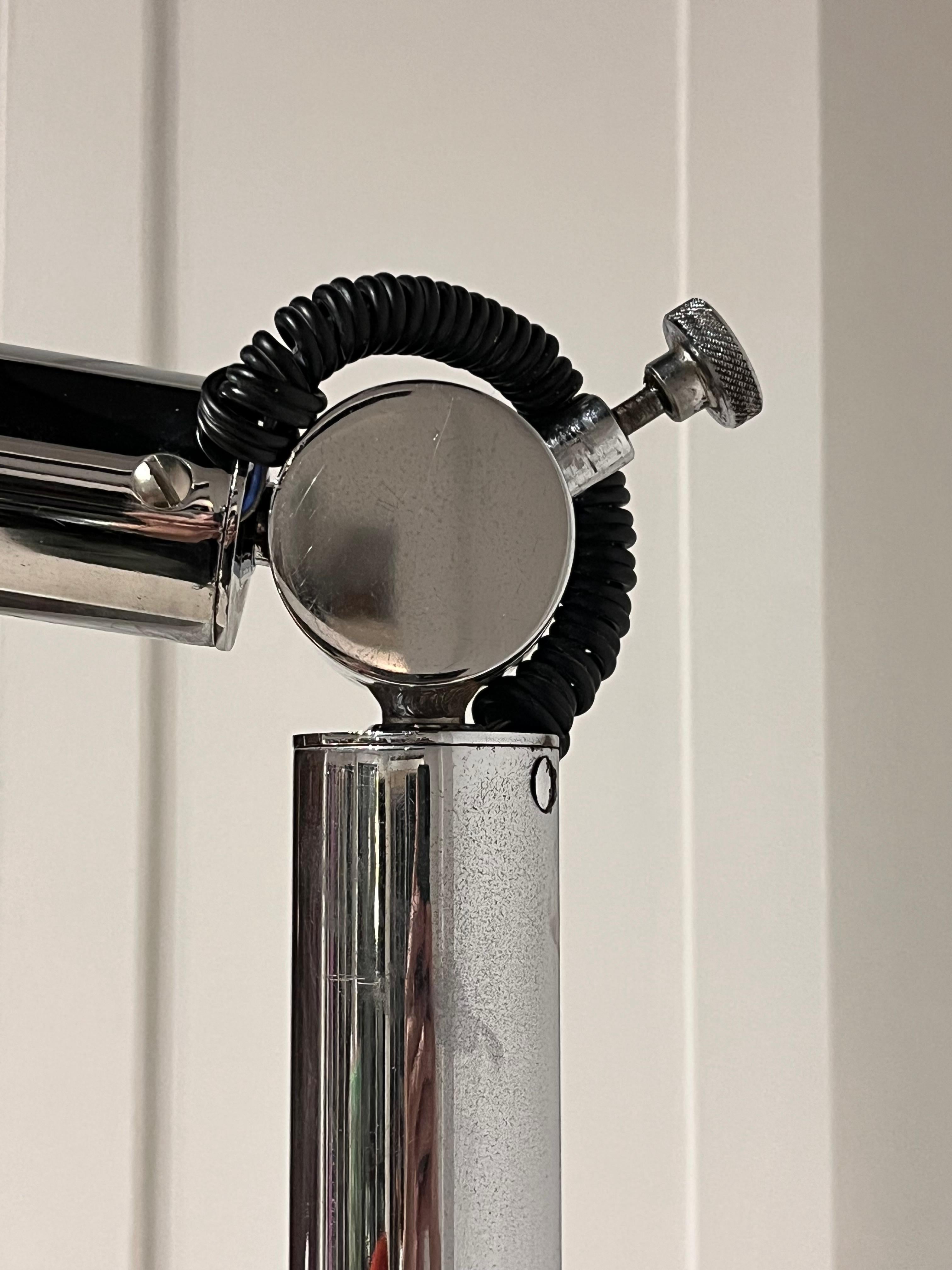 Lampadaire réglable en chrome des années 1970 - Design italien dans le style de Nanda Vigo Bon état - En vente à Saint-Ouen, FR