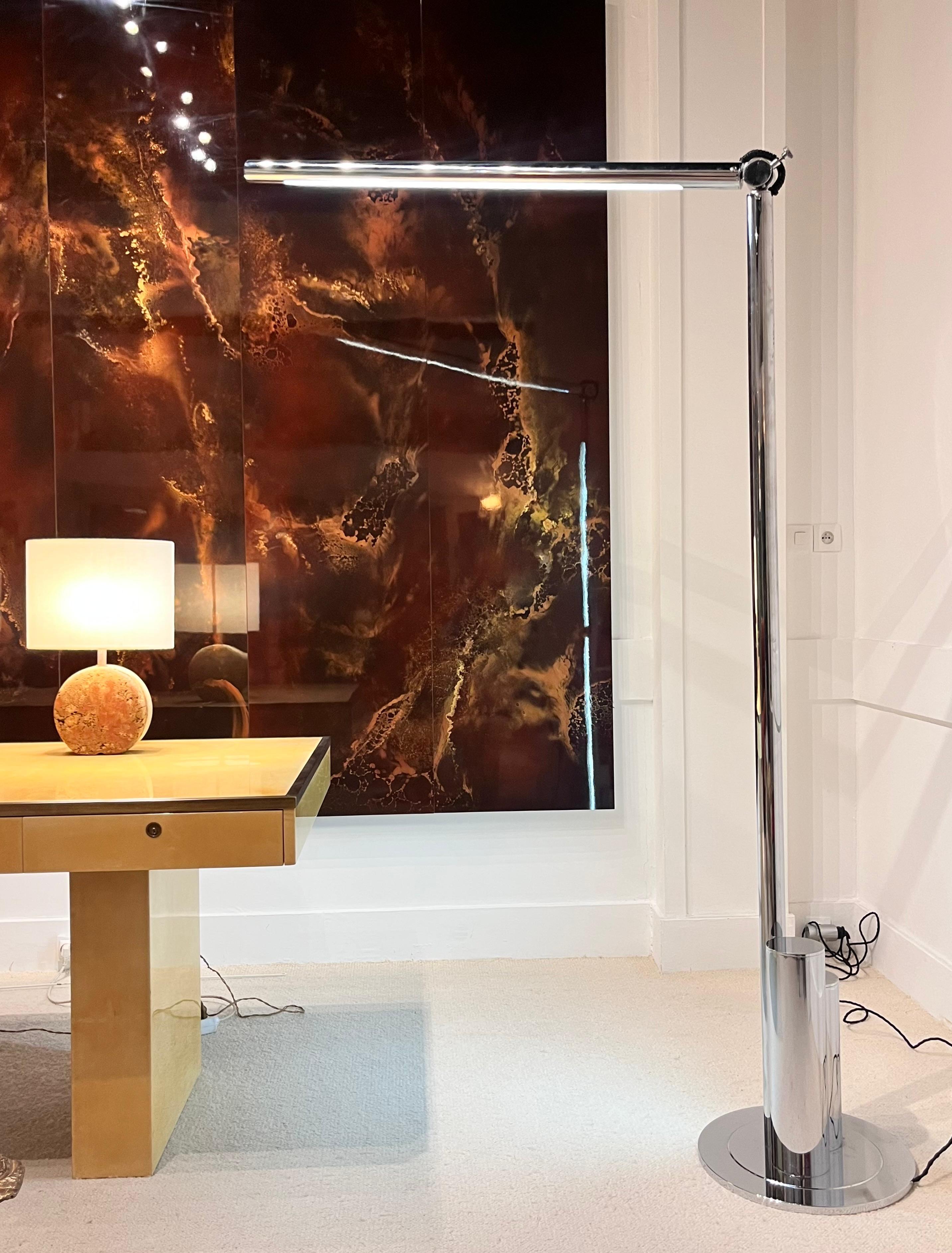 Lampadaire réglable en chrome des années 1970 - Design italien dans le style de Nanda Vigo en vente 3