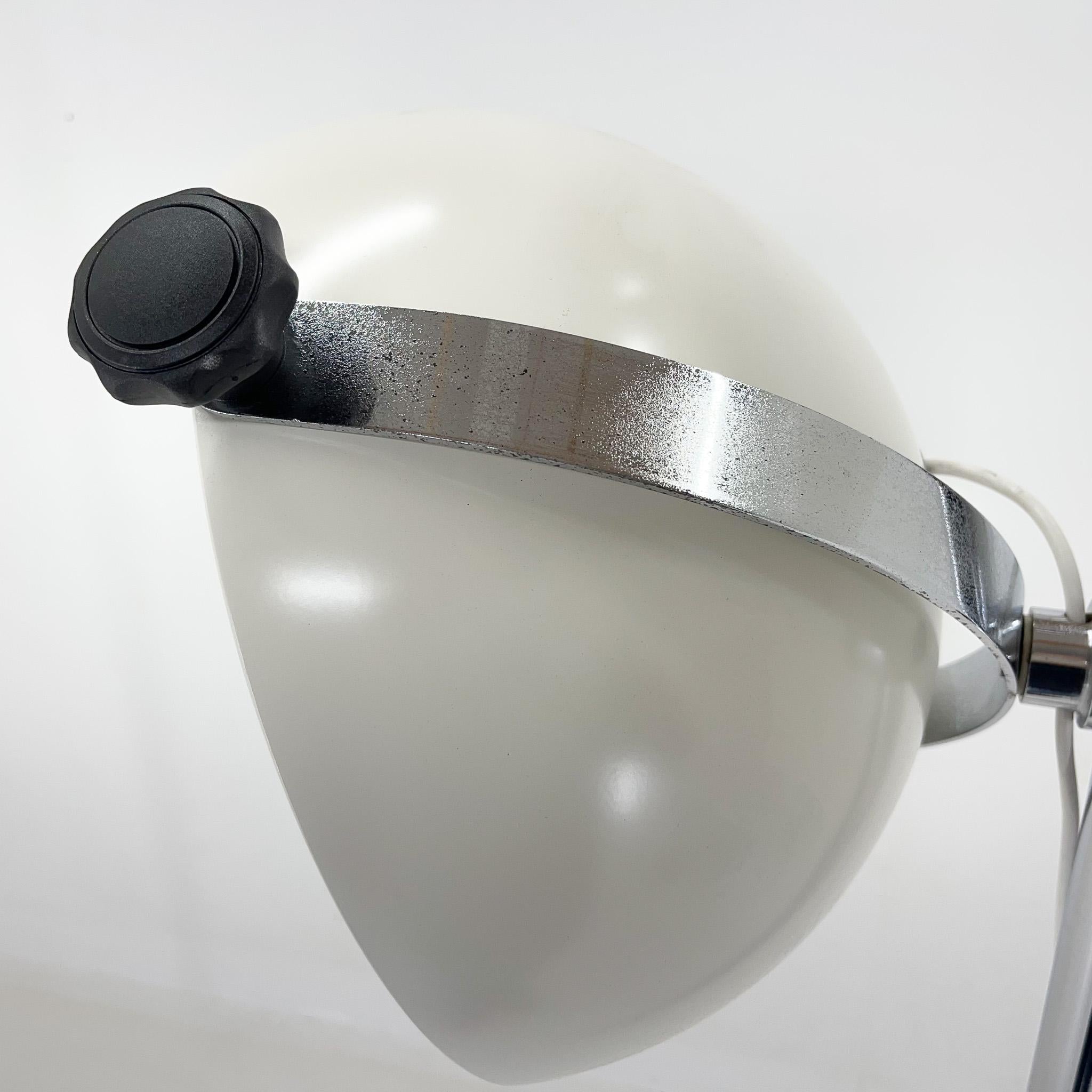 Late 20th Century 1970's Adjustable Chrome & Laquered Metal Floor Lamp, Italy For Sale