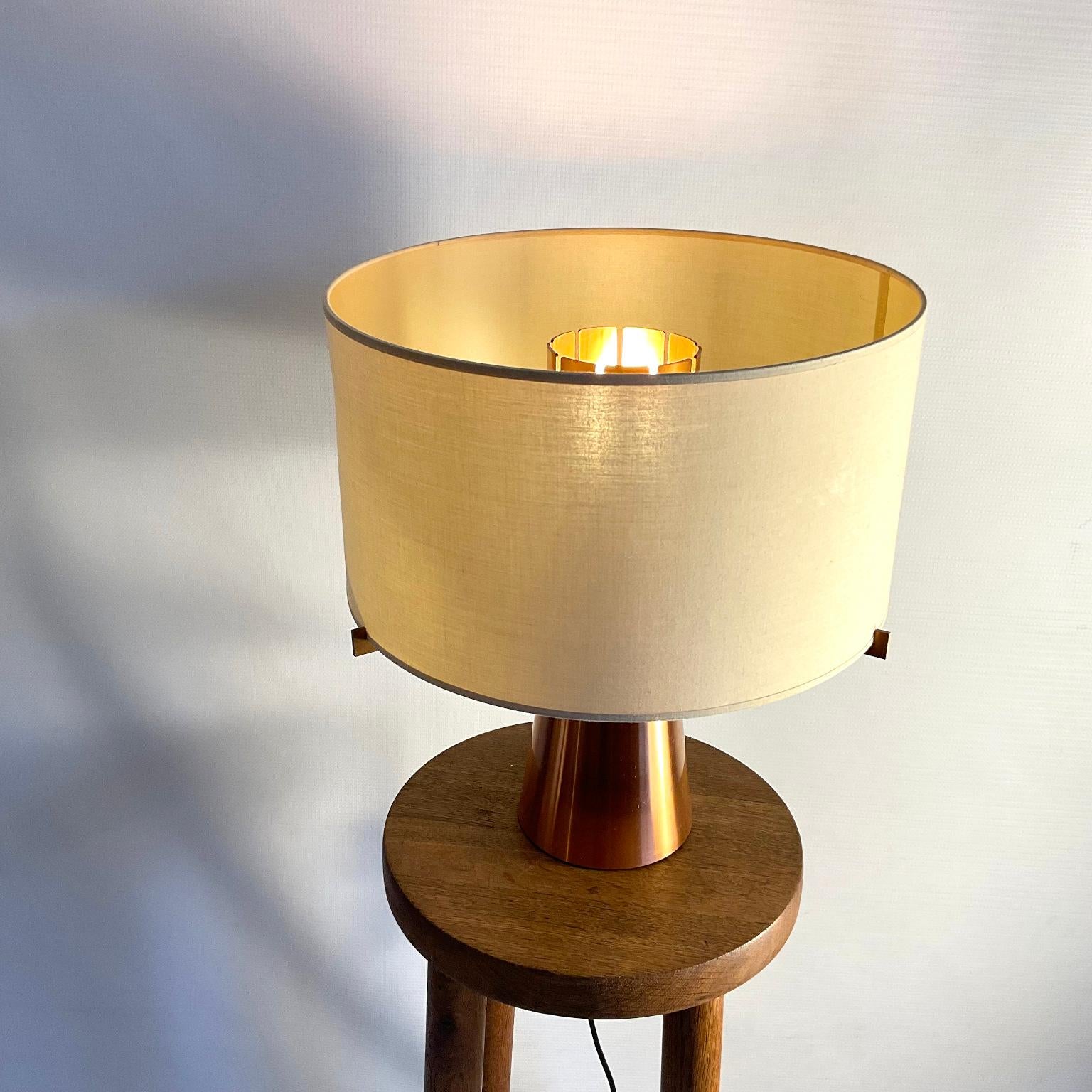 1970s Adjustable Copper Table Lamp in the Style of Jules Wabbes For Sale 2