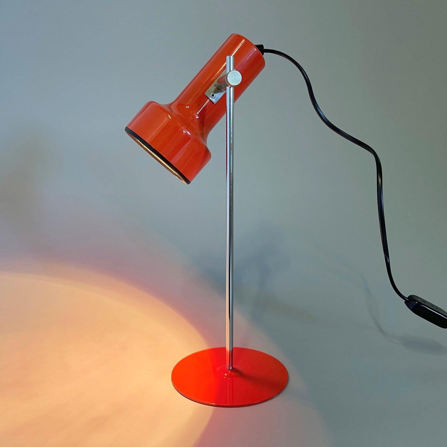 Mid-Century Modern 1970's Adjustable Table Lamp, Switzerland For Sale