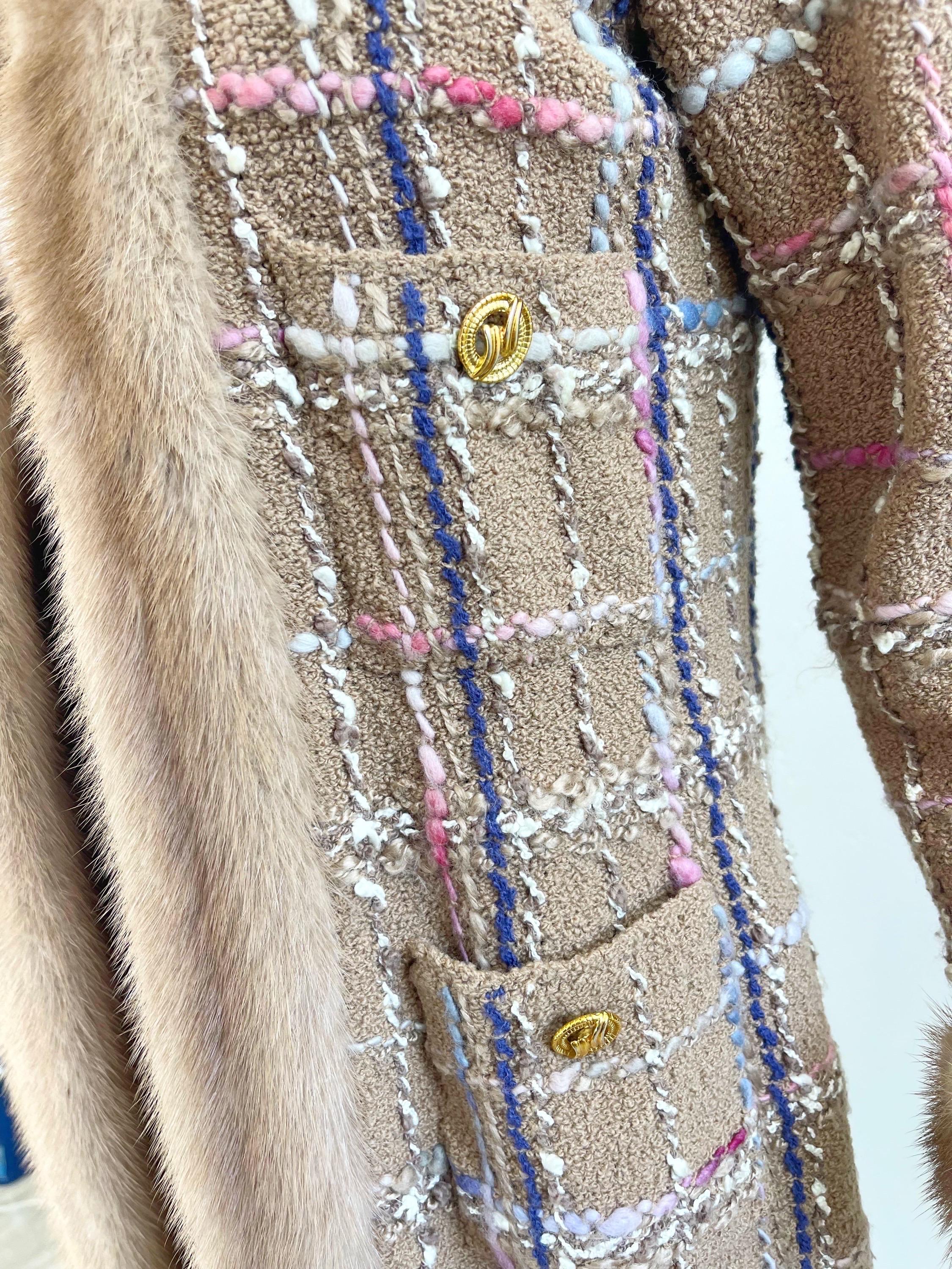 1970s Adolfo at Saks Fifth Avenue Camel Wool Tweed Skirt Suit with Mink Fur Trim For Sale 6
