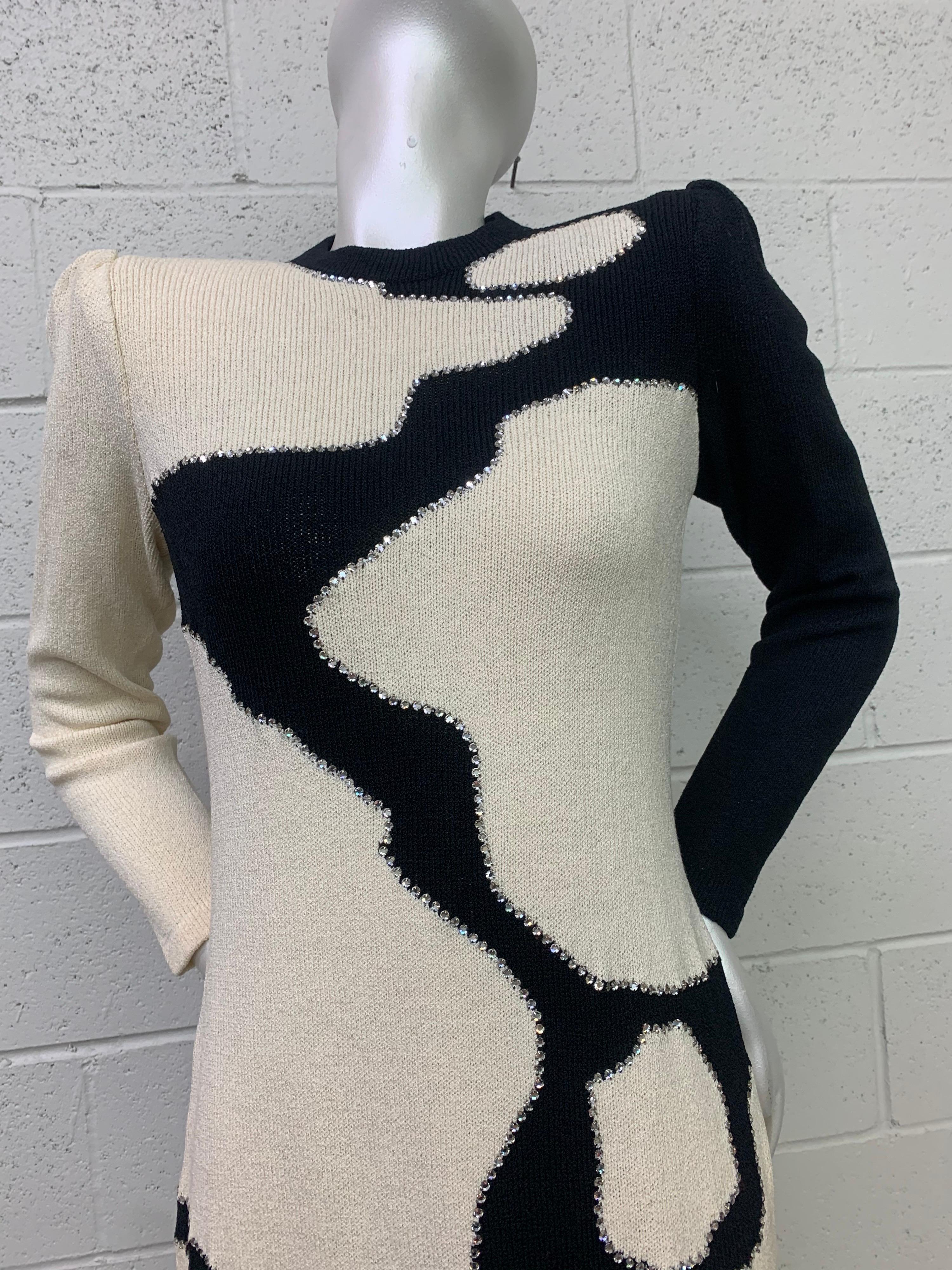 1970s Adolfo Black and White Graphic Maxi Knit Dress w/ Rhinestone Accents In Excellent Condition For Sale In Gresham, OR