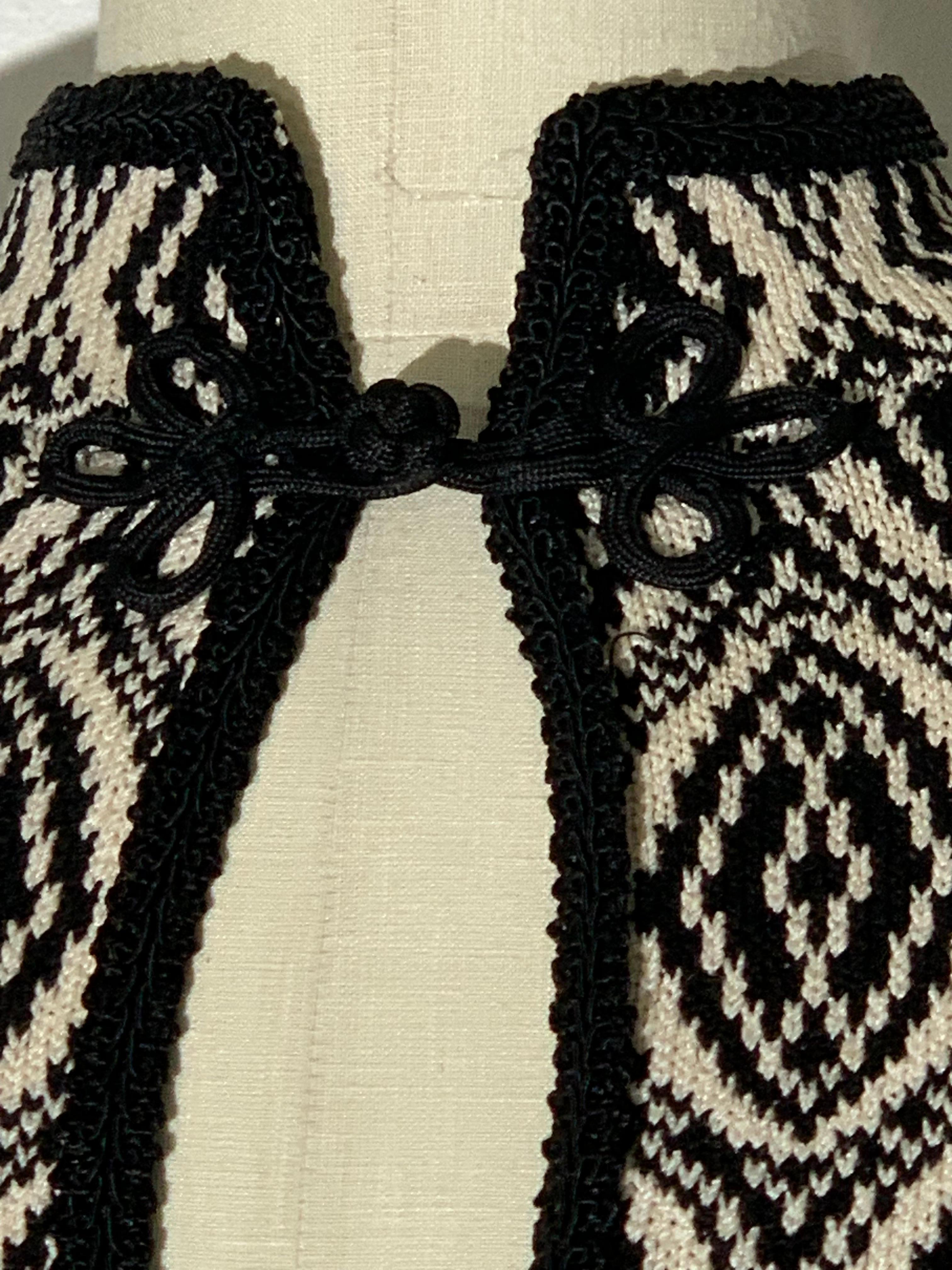 1970s Adolfo Black/White Arabesque Pattern Knit Tunic Jacket w Frog Closures For Sale 1