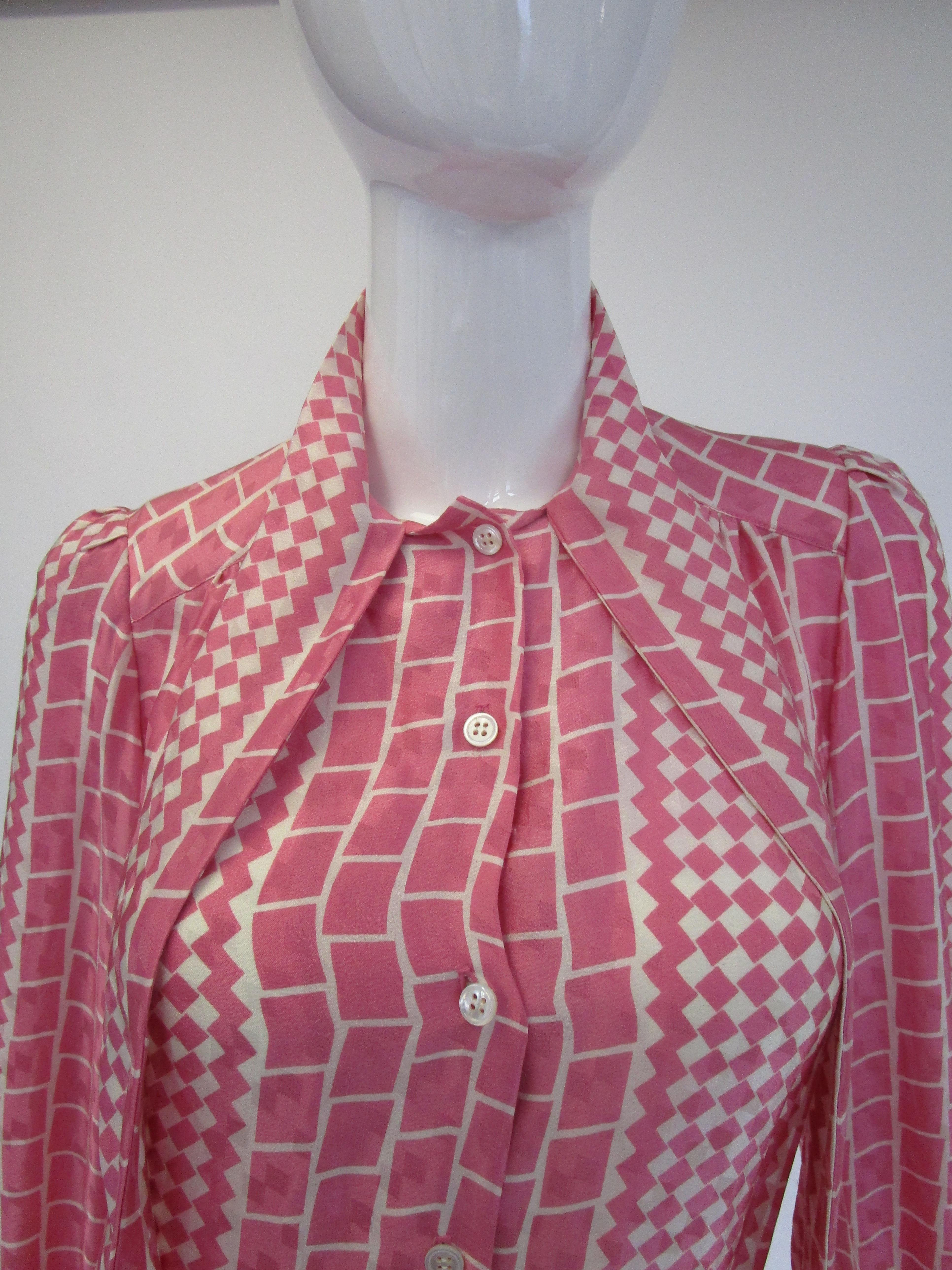 1970s Adolfo Pink and Cream Silk Spring Shift Dress  For Sale 6