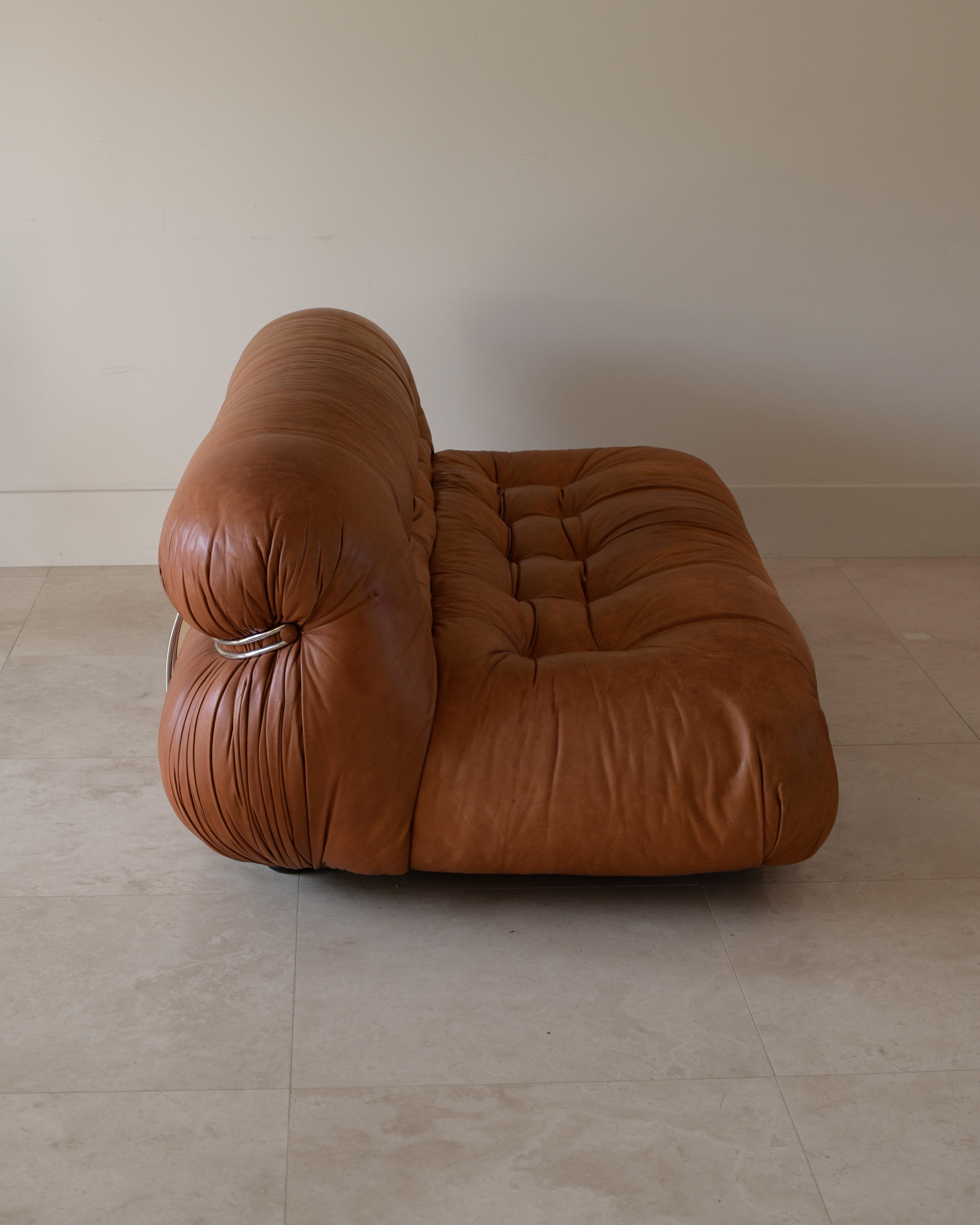 Mid-Century Modern 1970s Afra and Tobia Scarpa Soriana Sofa for Cassina, Italy en vente