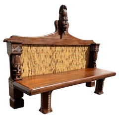 Afrikanische geschnitzte Holzmasken Bambus-Sofa, Große Bank, 1970er Jahre