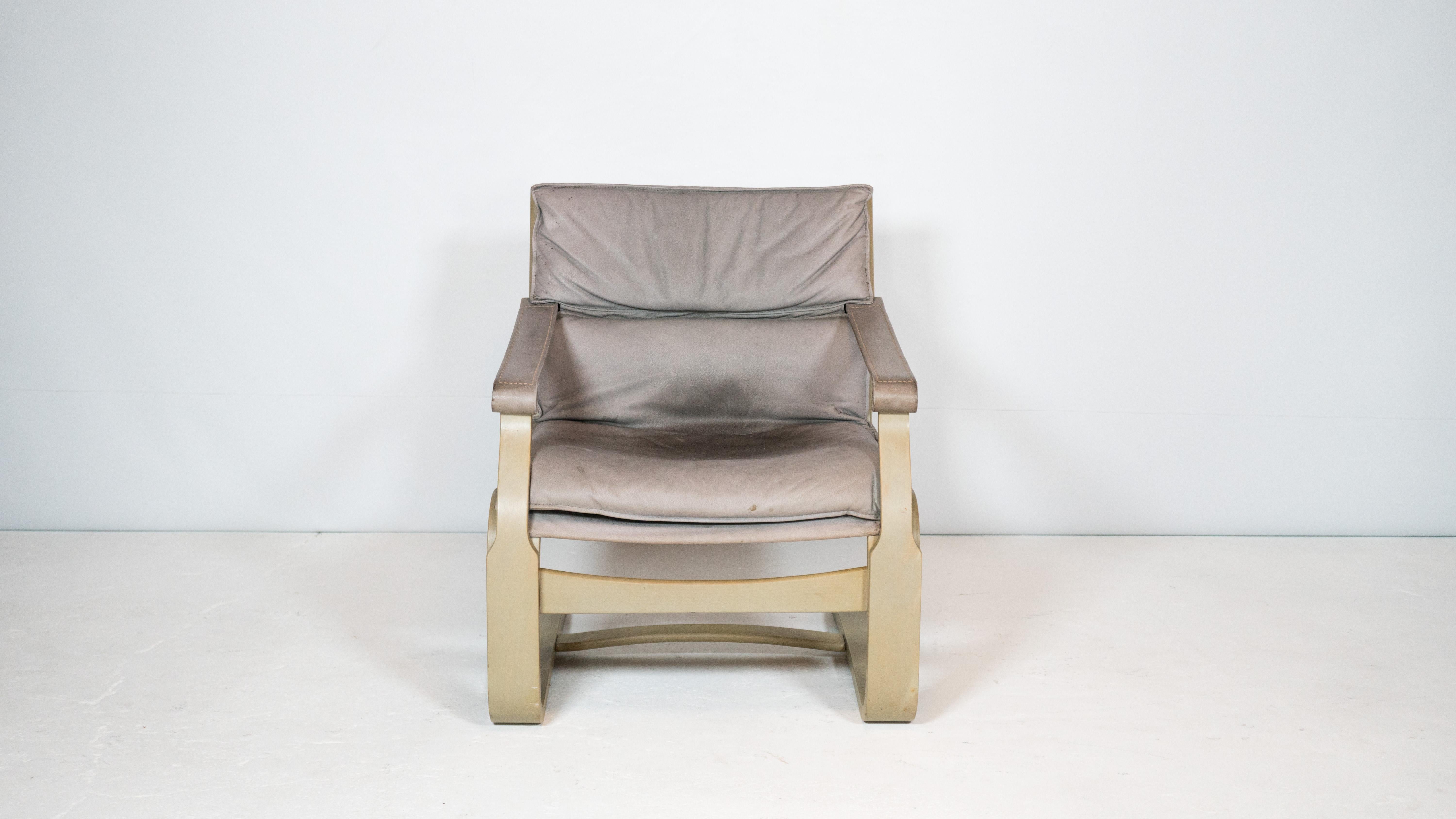 Mid-Century Modern 1970s Ake Fribytter Bentwood and Leather Lounge Chair for Nelo For Sale