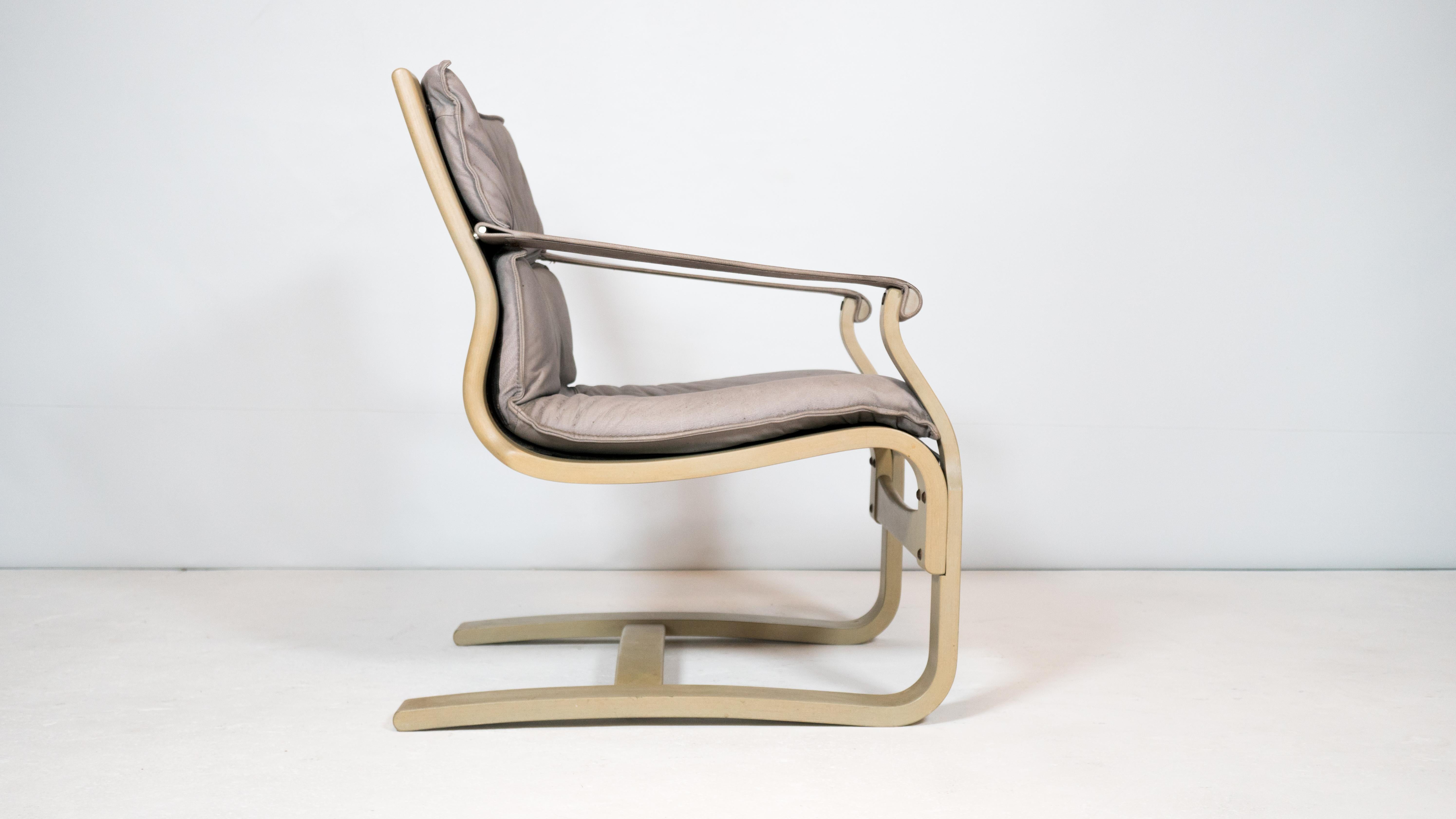 1970s Ake Fribytter Bentwood and Leather Lounge Chair for Nelo For Sale 2