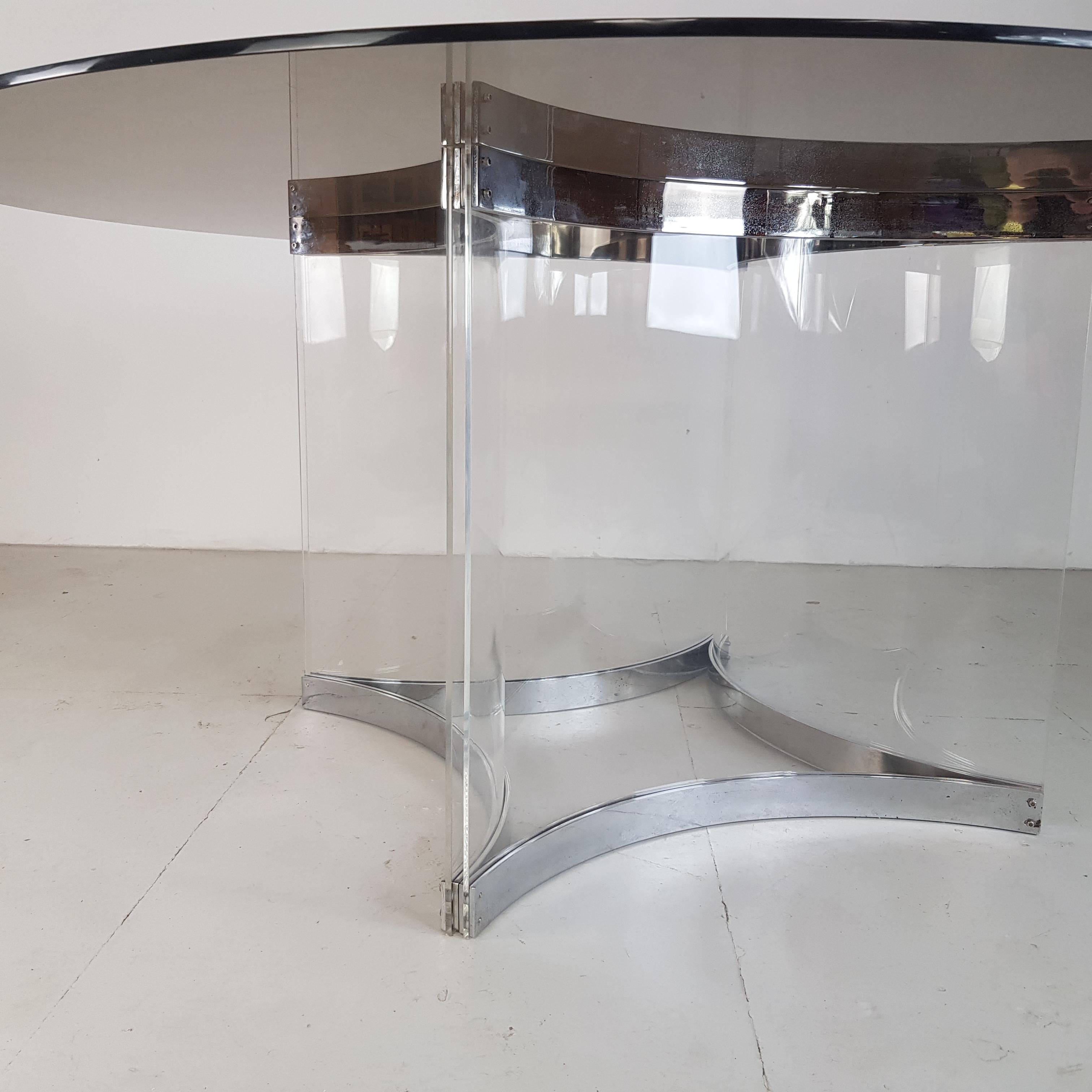 1970s Alessandro Albrizzi Glass and Lucite Dining Table In Excellent Condition For Sale In Lewes, East Sussex