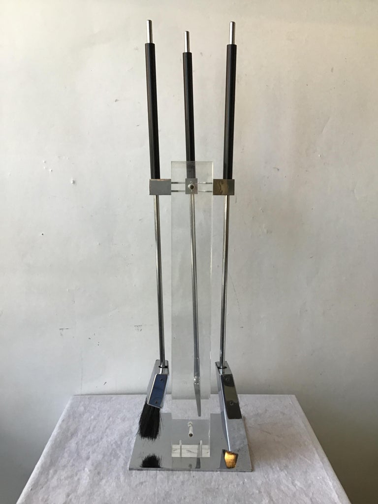 1970s Alessandro Albrizzi Lucite and Polished Chrome Fireplace Tool Set For Sale 1