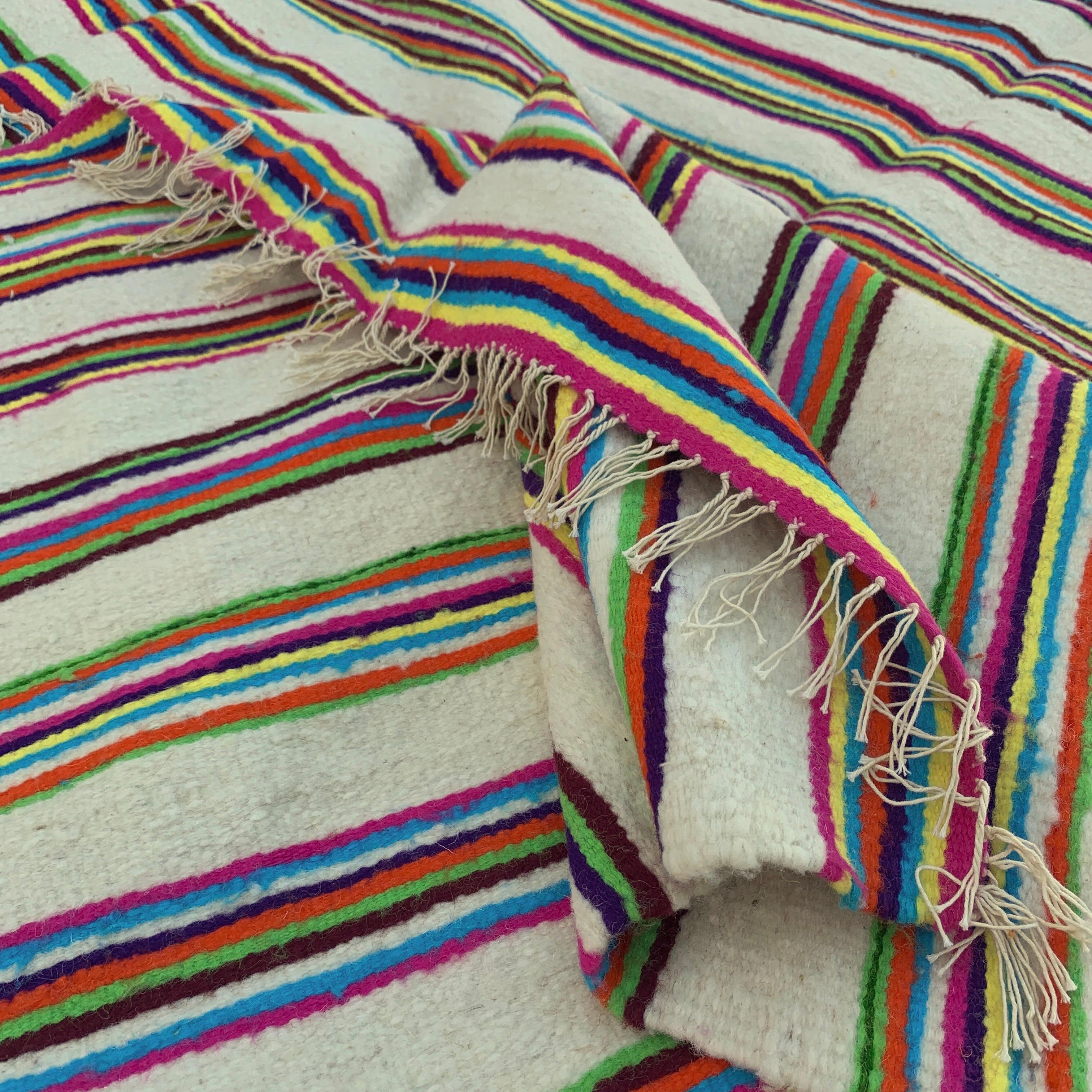 1970s Algerian Handmade Berber Rug Throw Wool Vintage Boho 210x188cm Pink beige  For Sale 6