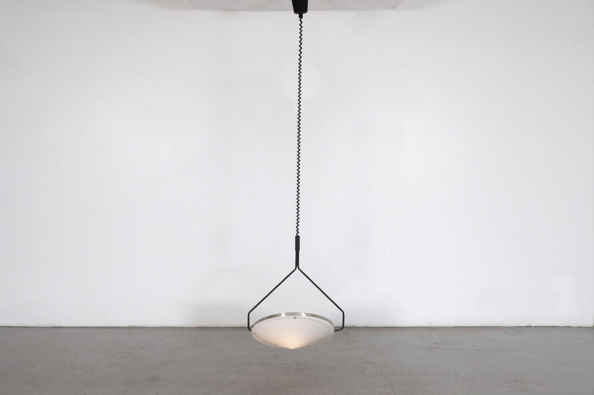 Plafonnier 'Kompas' en aluminium et plexiglas des années 1970, RAAK en vente 2