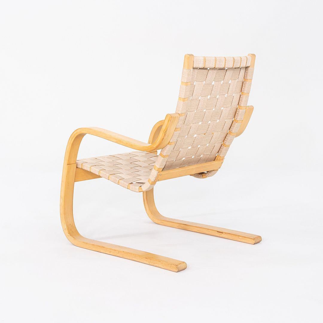 Fine XX secolo Alvar Aalto e Aino Aalto per Artek / ICF 406 Lounge Chair in Beeche con fettuccia degli anni '70 in vendita