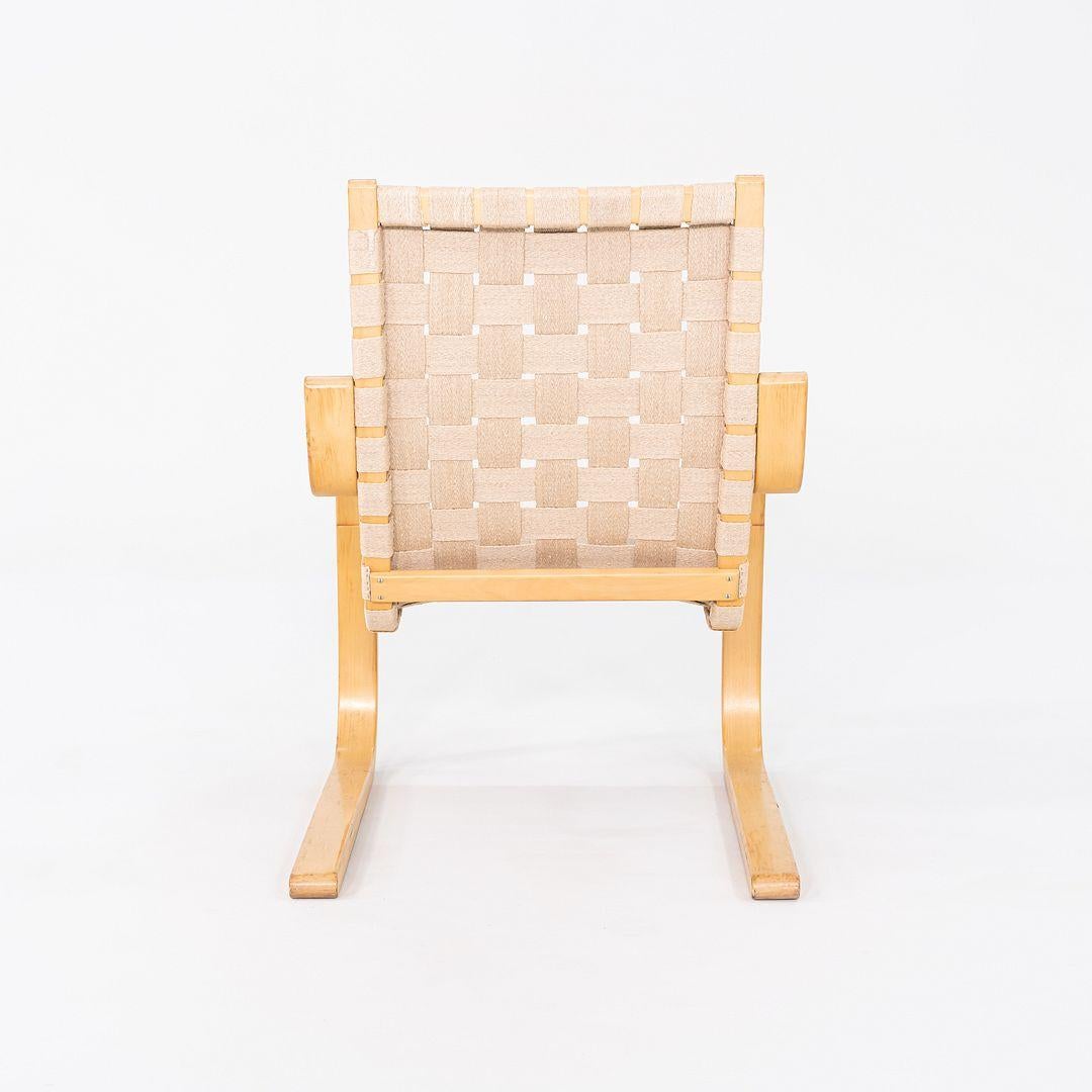 Betulla Alvar Aalto e Aino Aalto per Artek / ICF 406 Lounge Chair in Beeche con fettuccia degli anni '70 in vendita