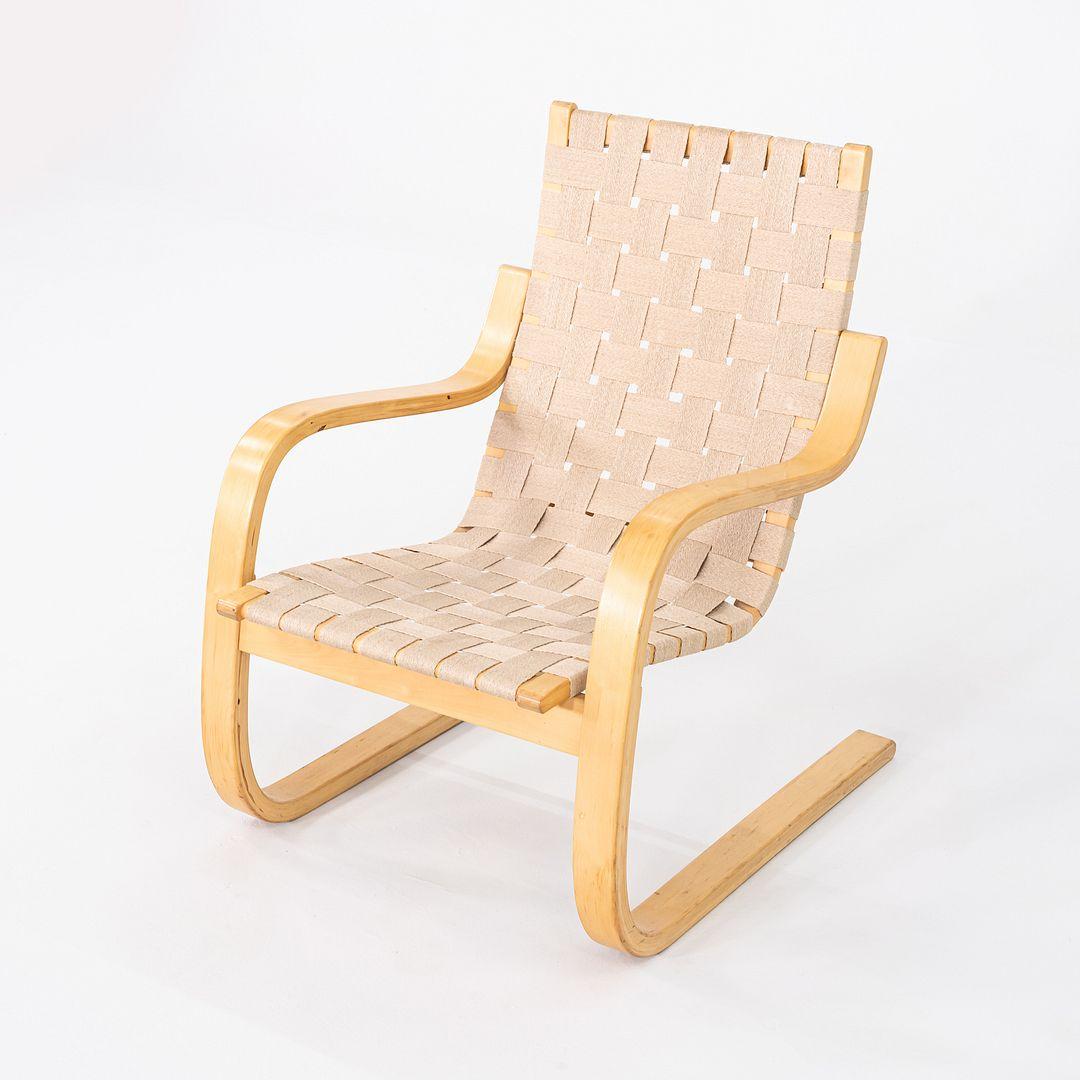 Alvar Aalto e Aino Aalto per Artek / ICF 406 Lounge Chair in Beeche con fettuccia degli anni '70 in vendita 2