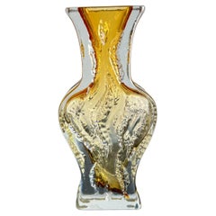 Vase en verre d'art ambré des années 1970 Kurt Wokan pour Ingrid Glashütte
