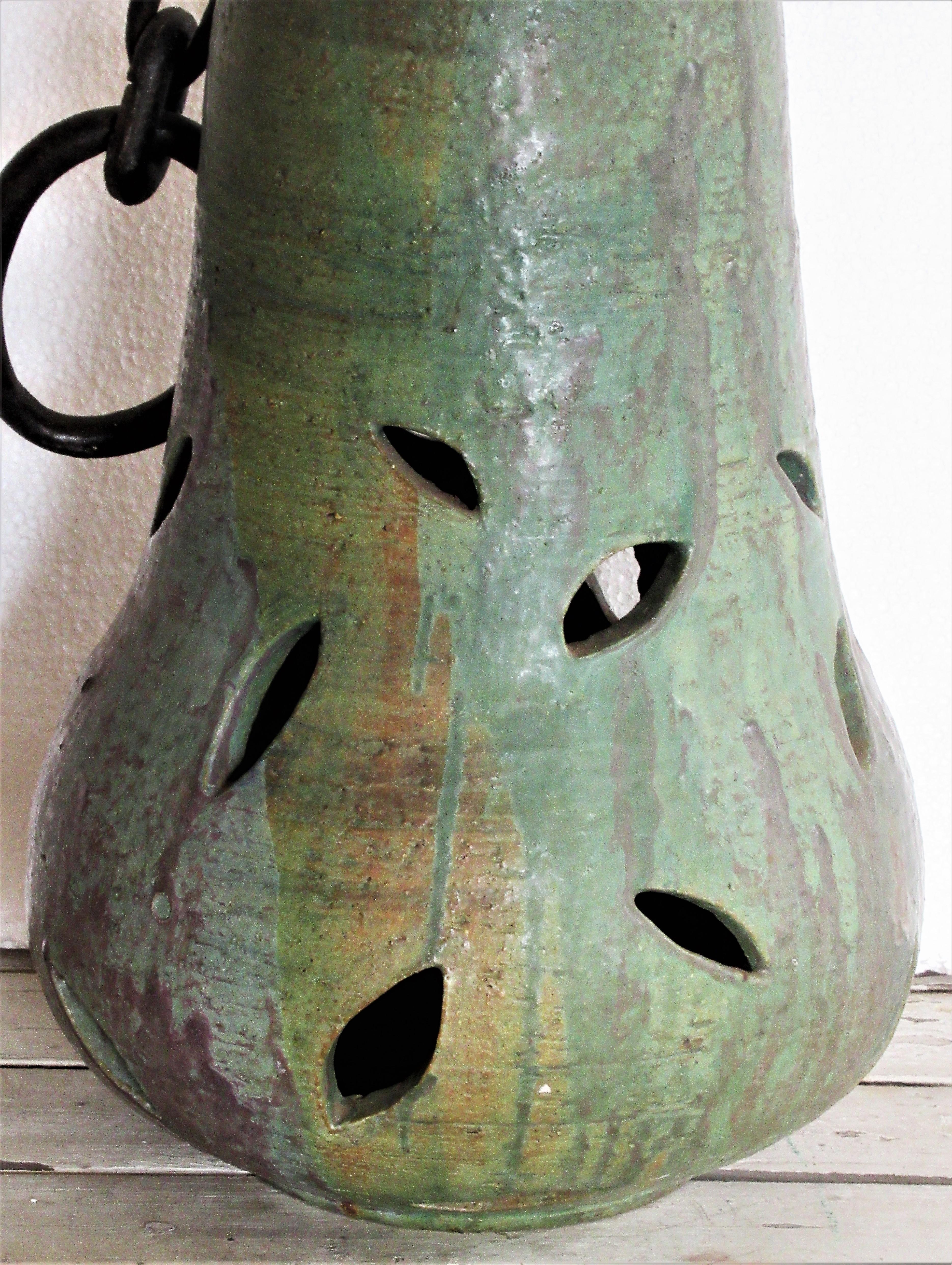 Amerikanische Studio-Keramik-Pendelleuchte in Birnenform (20. Jahrhundert)