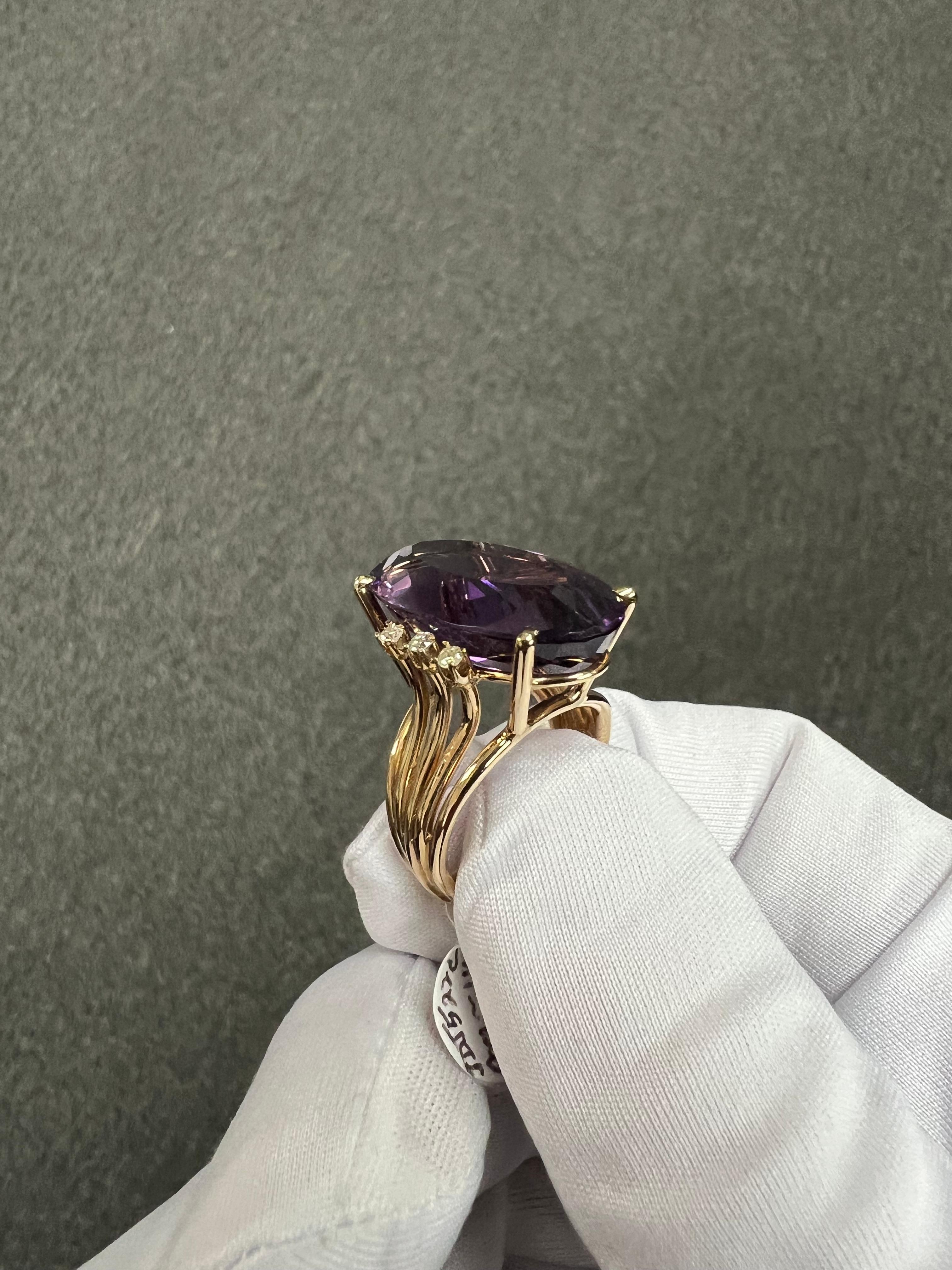 1970s Amethyst Diamond Yellow Gold Cocktail Ring For Sale 5