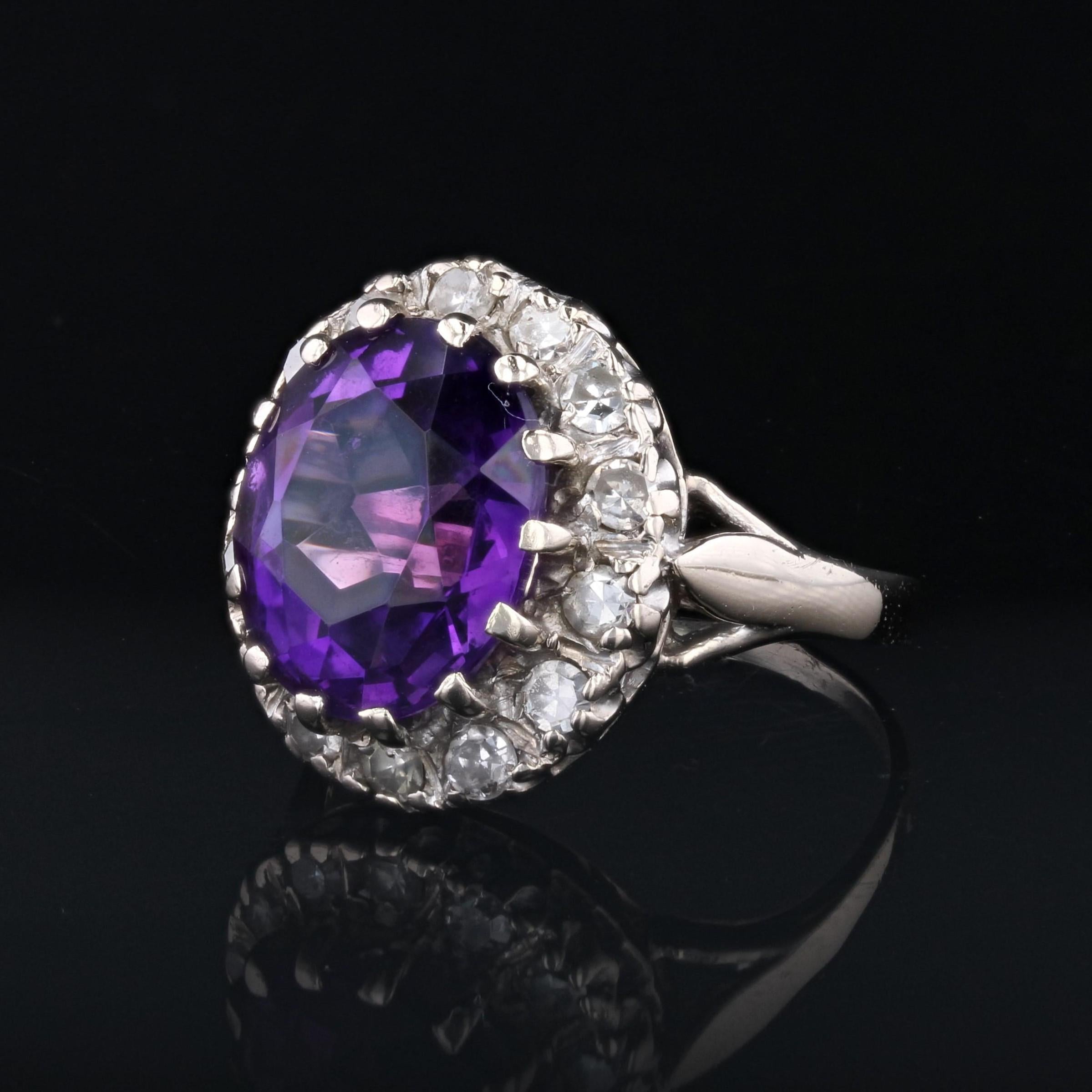 1970s Amethyst Diamonds 18 Karat White Gold Ring For Sale 1