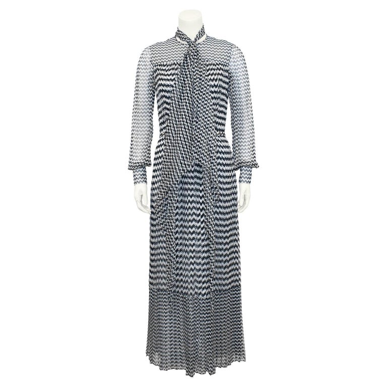 black and white chevron dress maxi Billy Reid Transfer Rib V-neck Dress, Black main image 1