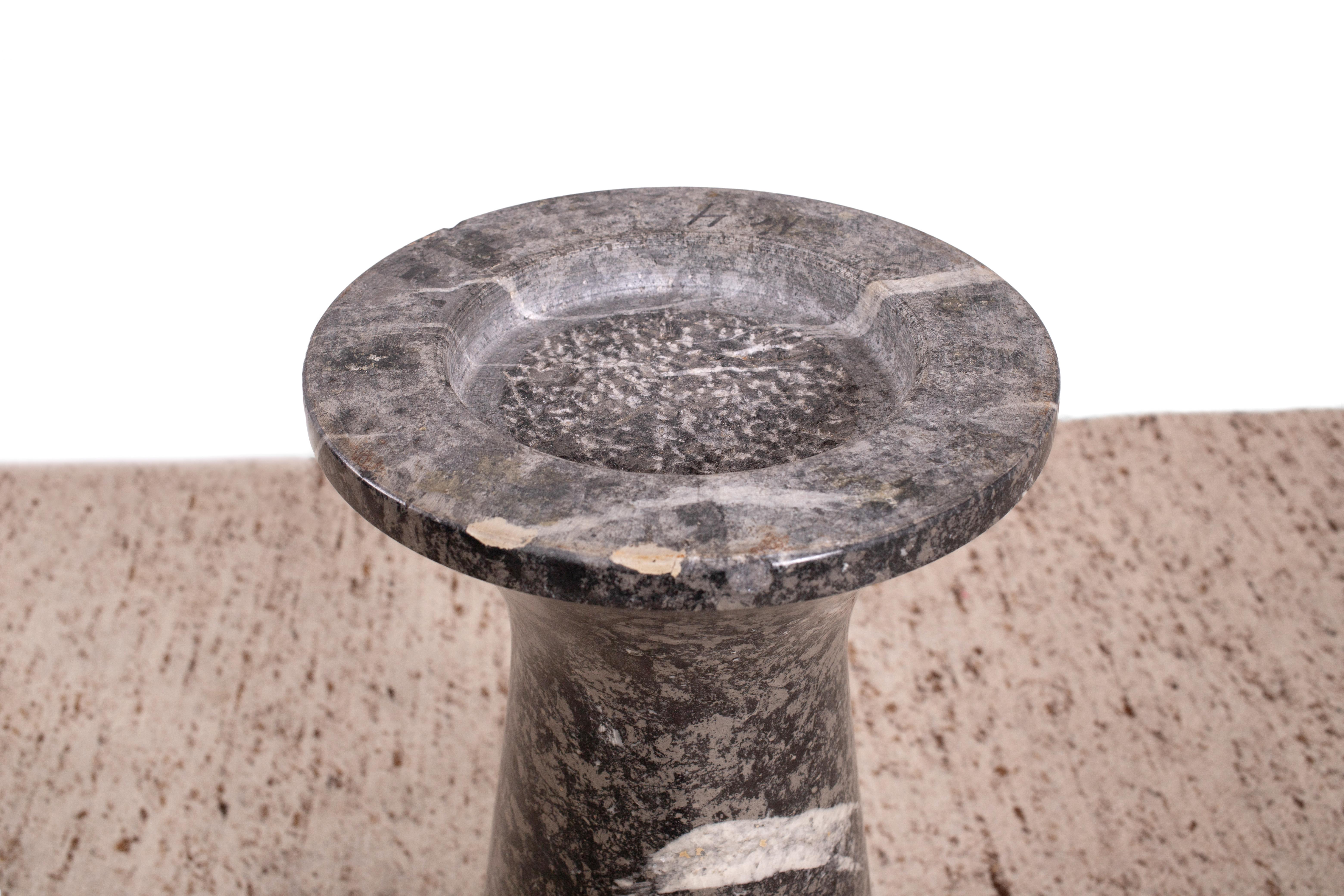 Mesa de comedor Angelo Mangiarotti de los años 70 en mármol Fior Di Bosco para Skipper, Italia en venta 11