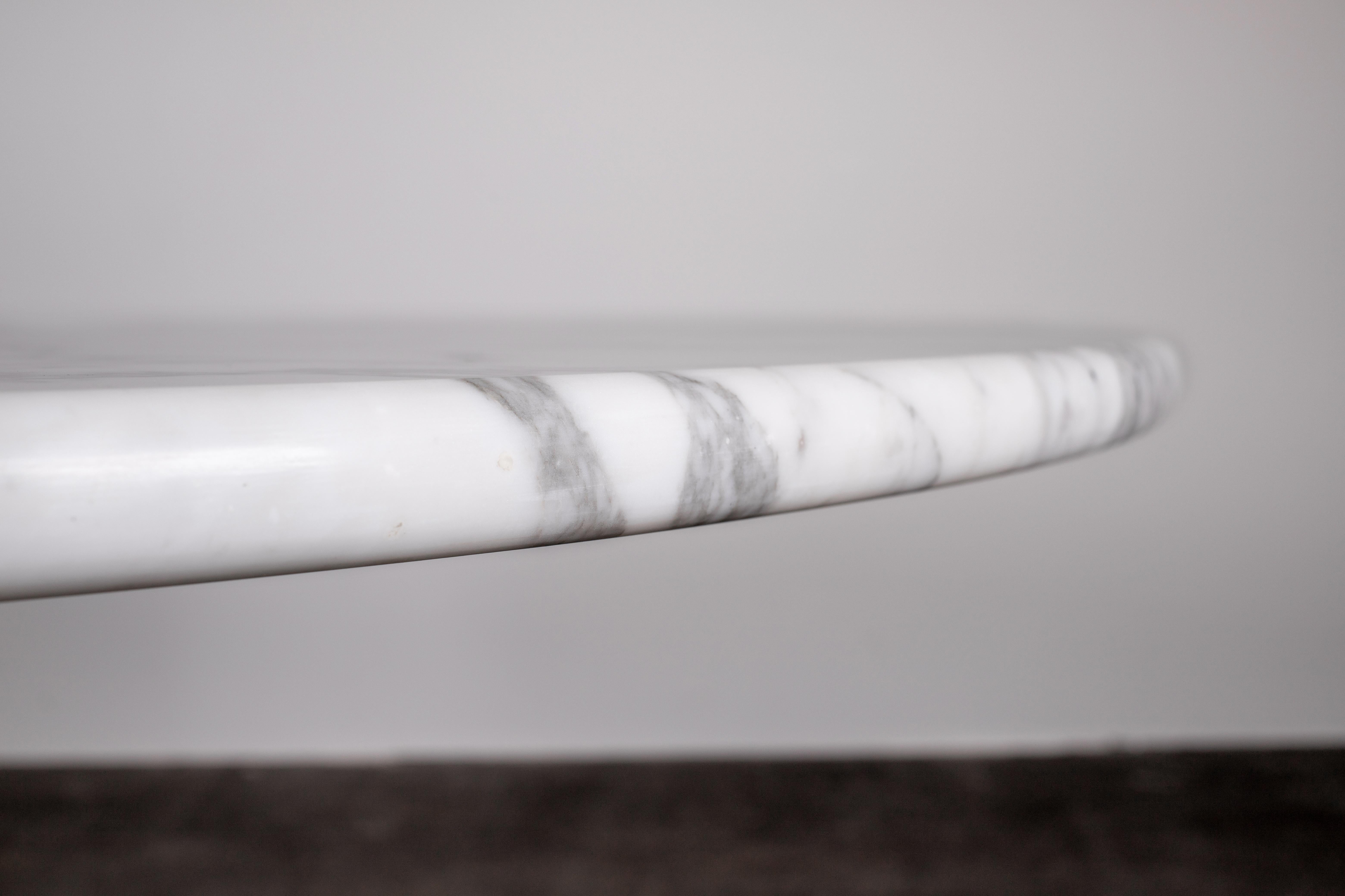 1970s Angelo Mangiarotti Dining Table in White Cararra Marble for Skipper, Italy For Sale 4