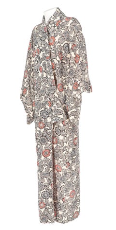 1970s A.N.G.E.L.O. Vintage Cult White Floral Print Kimono