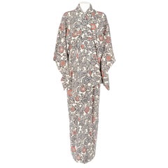 1970s A.N.G.E.L.O. Vintage Cult White Floral Print Kimono